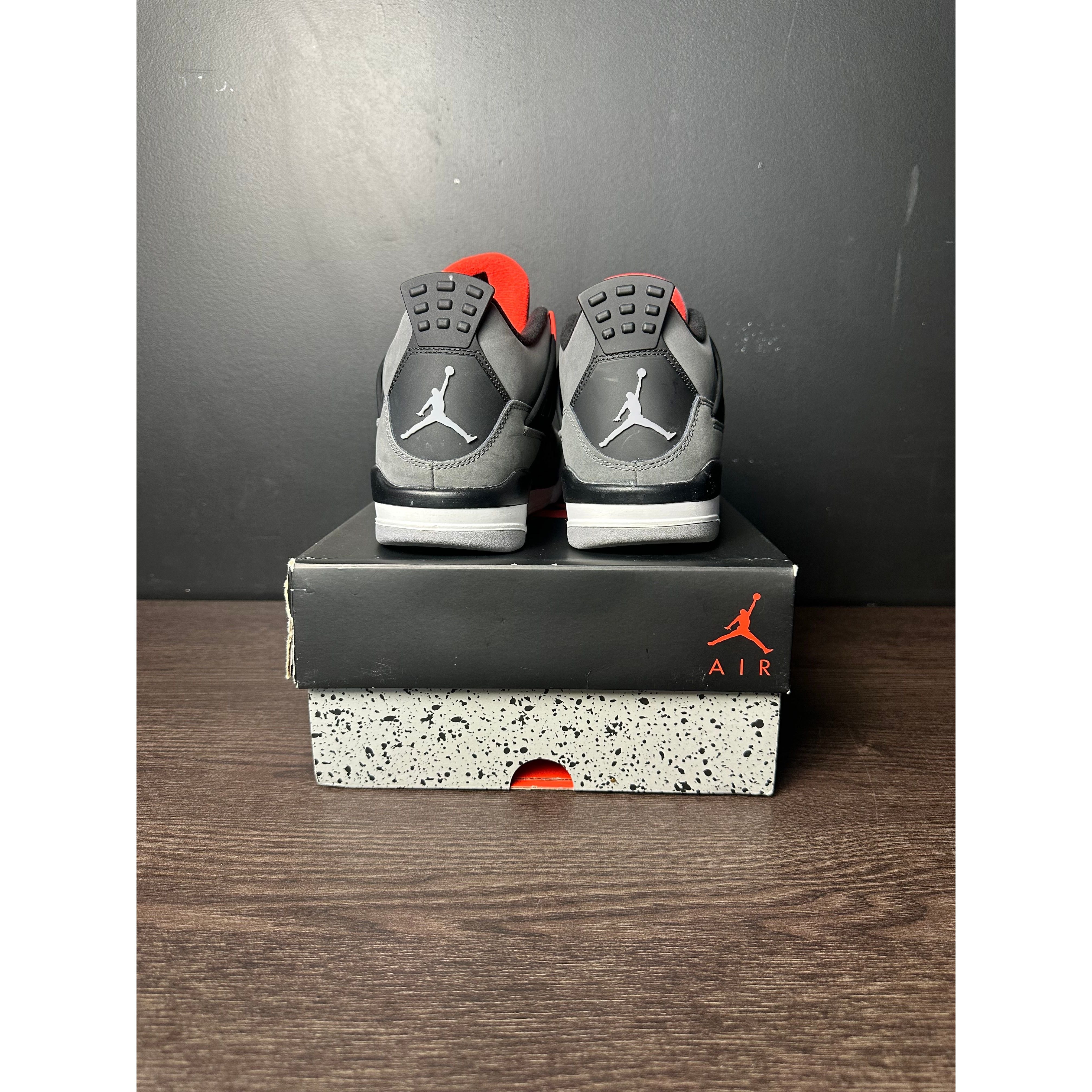 Air Jordan 4 Retro "Infrared" (GS) **PRE-OWNED**