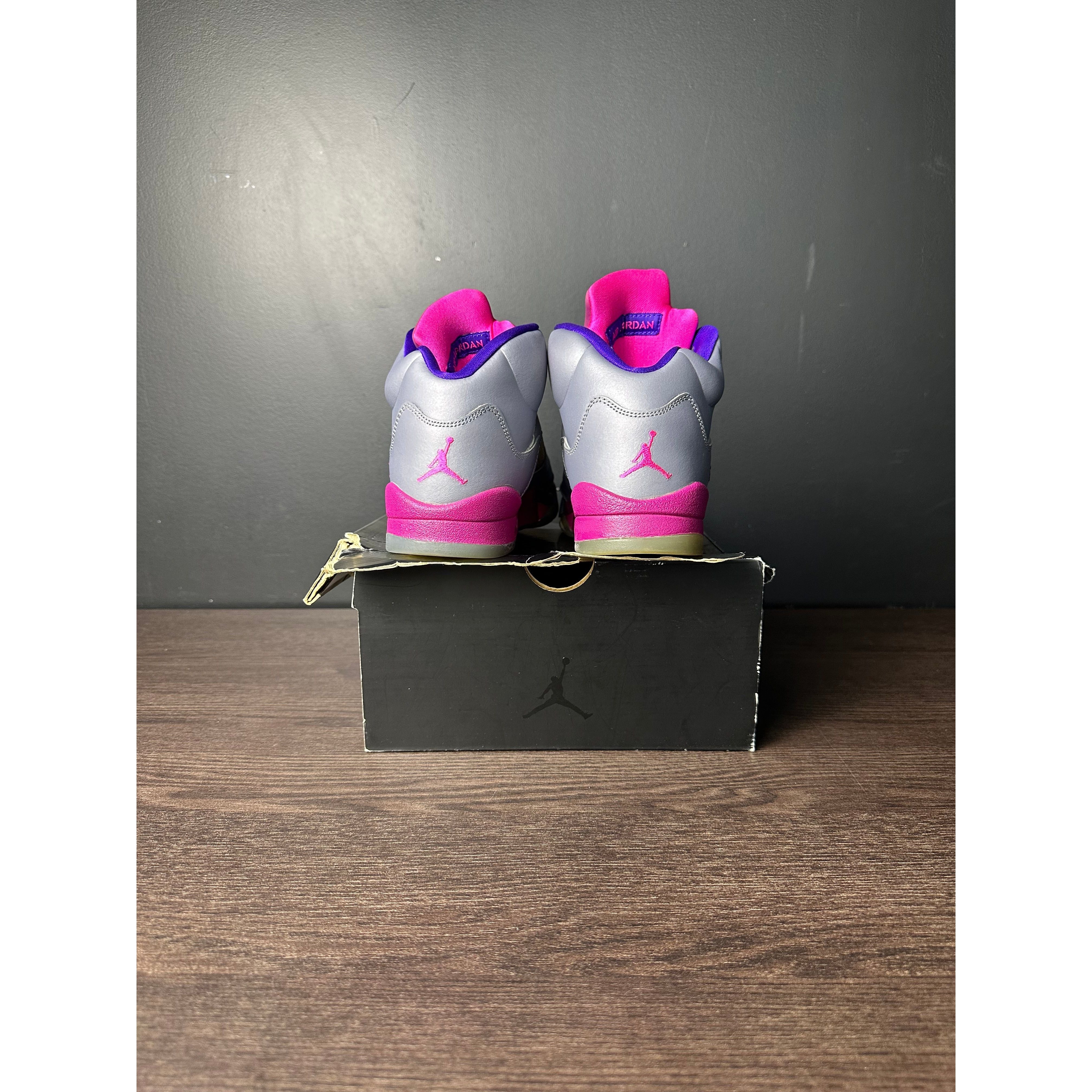 Air Jordan 5 Retro "Cement Grey Pink" (GS) **Pre-Owned**