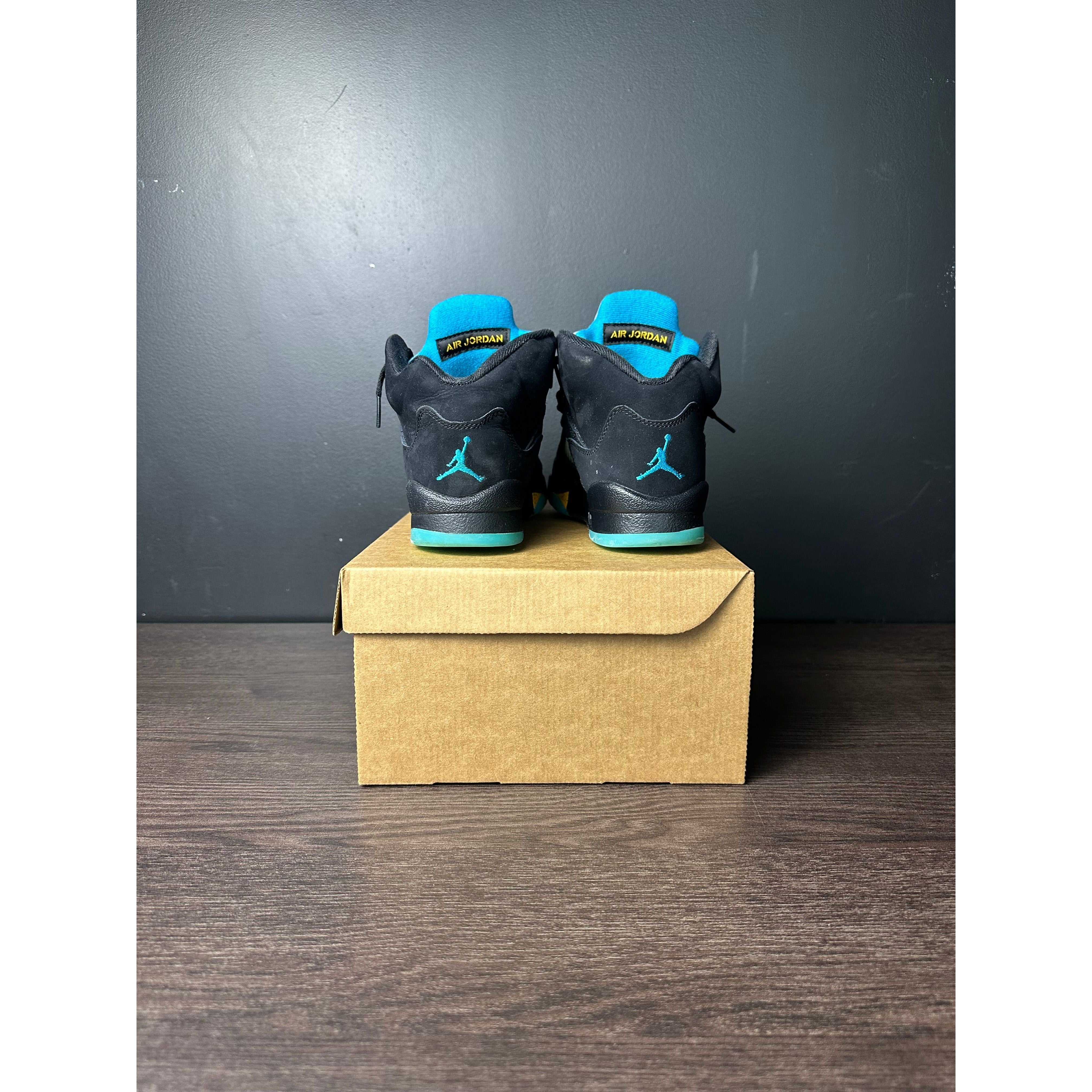 Air Jordan 5 Retro "Aqua" (GS) (2023) **PRE-OWNED** REP. BOX