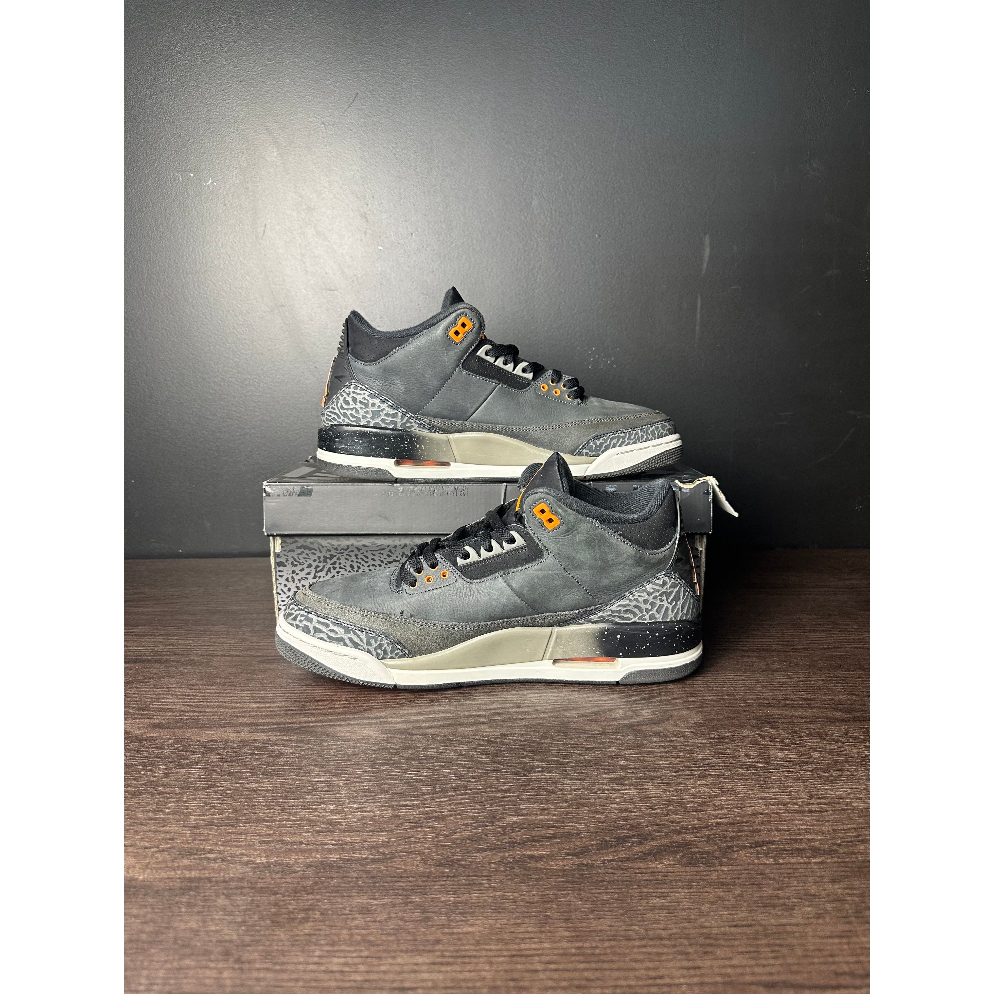 Air Jordan 3 Retro "Fear Pack" (2023) **PRE-OWNED**