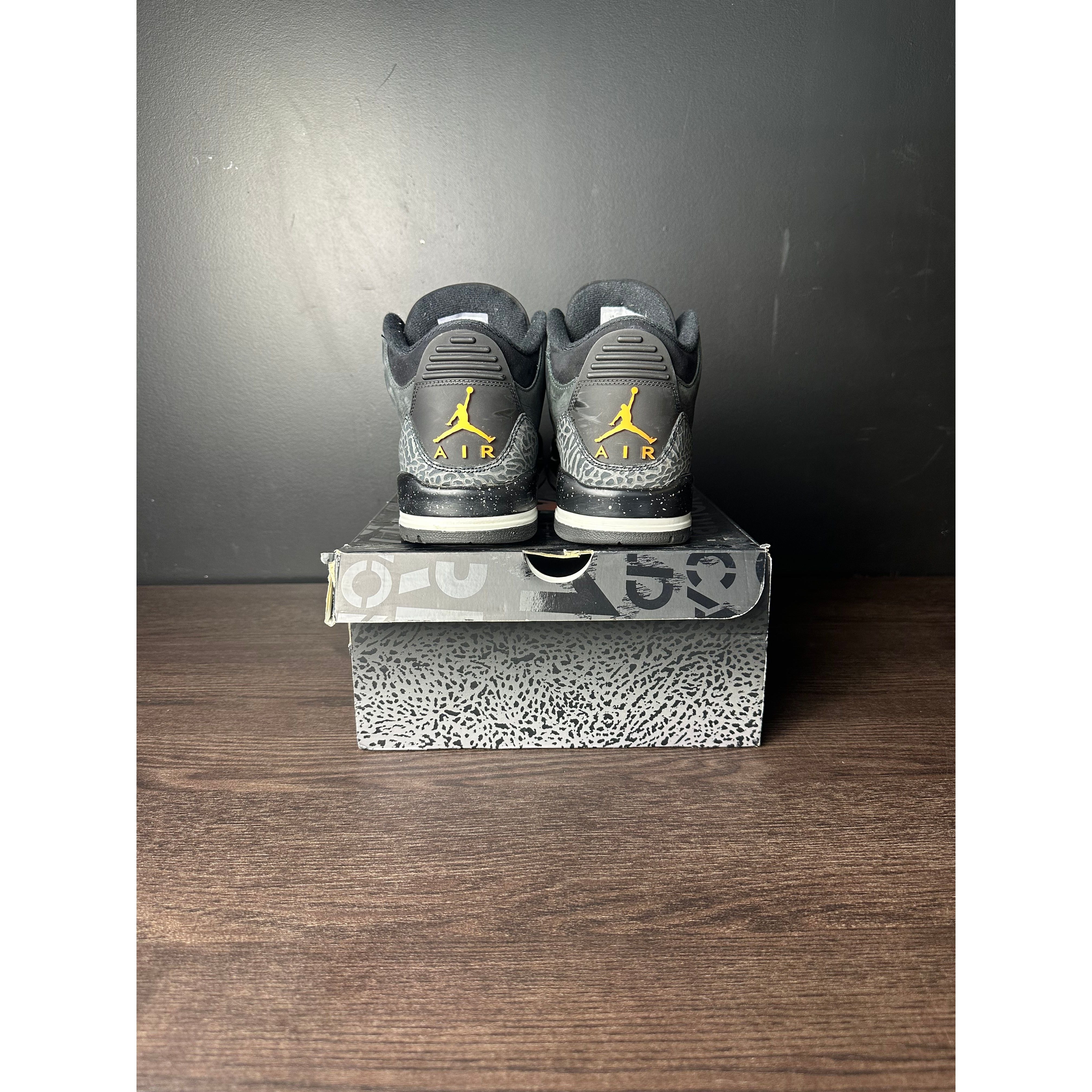 Air Jordan 3 Retro "Fear Pack" (2023) **PRE-OWNED**