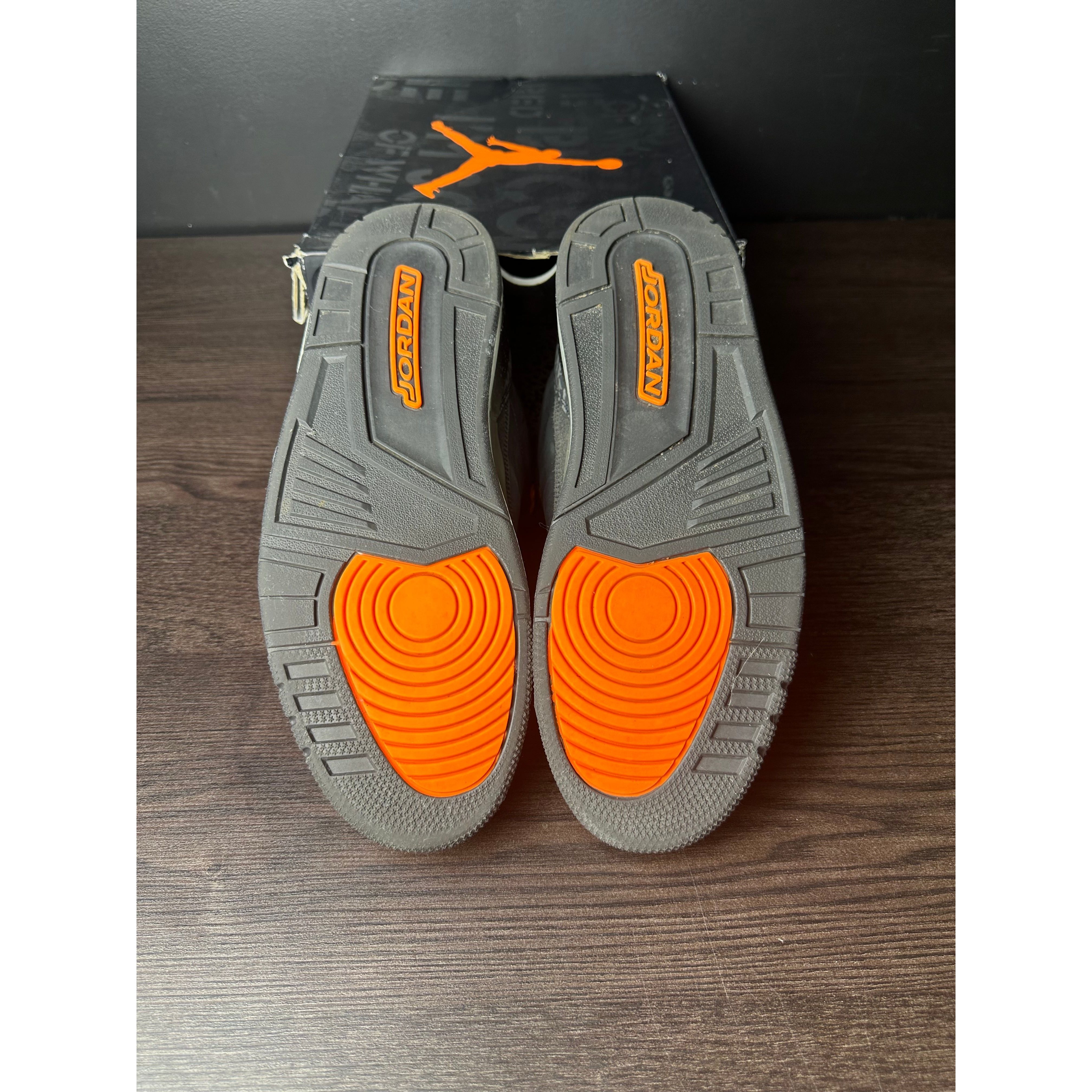 Air Jordan 3 Retro "Fear Pack" (2023) **PRE-OWNED**