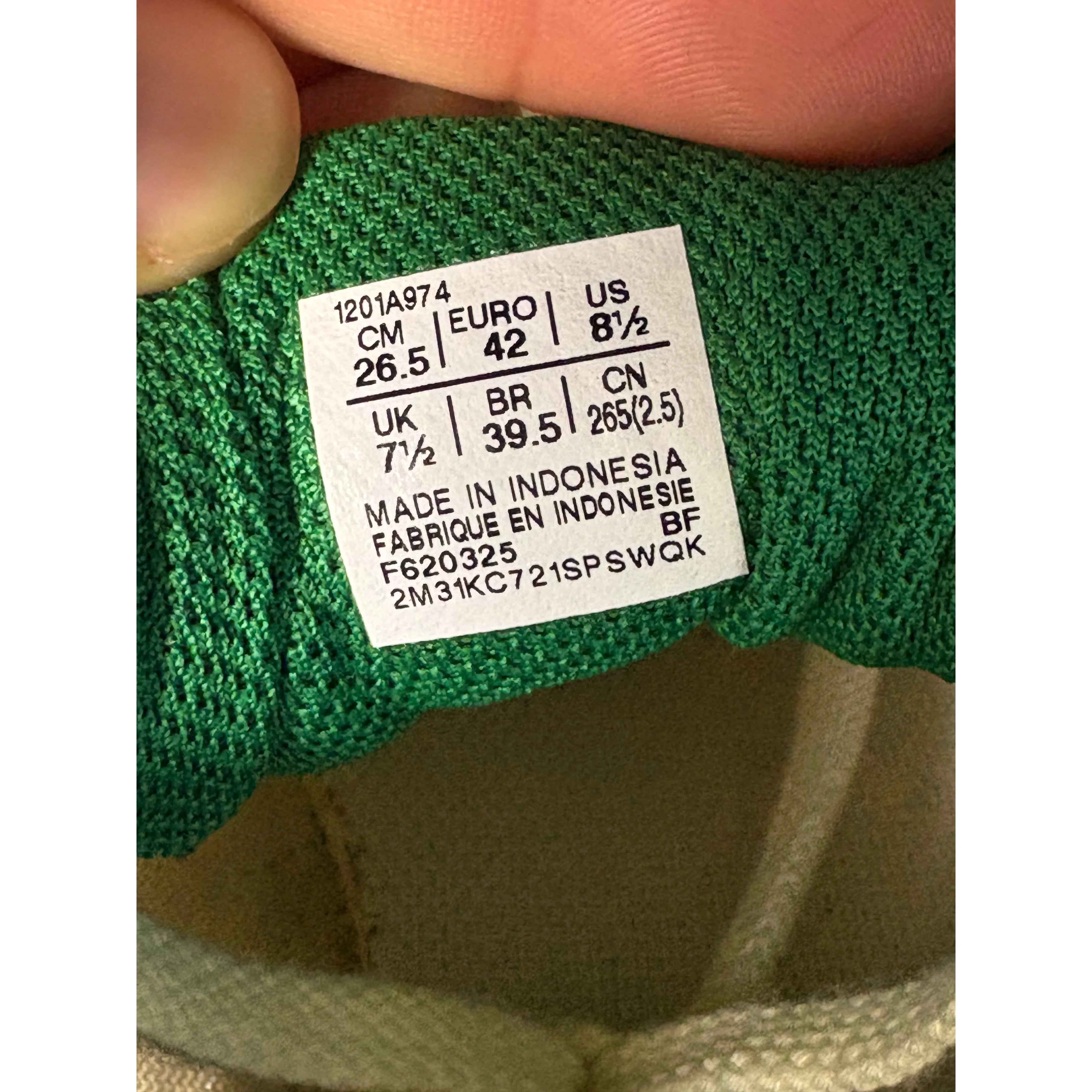 ASICS Gel-1130 "Cream Kale" **PRE-OWNED**