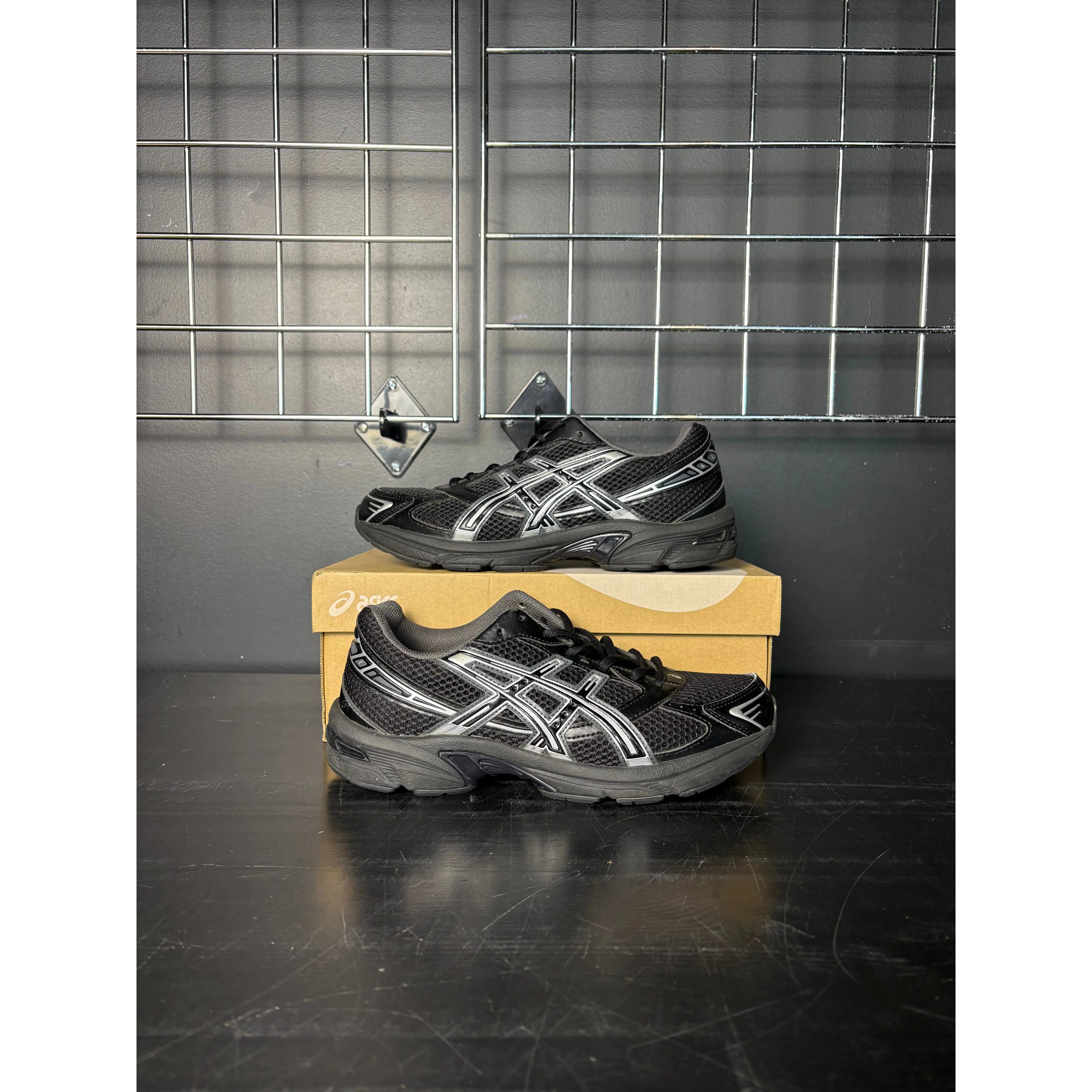 ASICS Gel-1130 "Black Pure Silver" **PRE-OWNED**