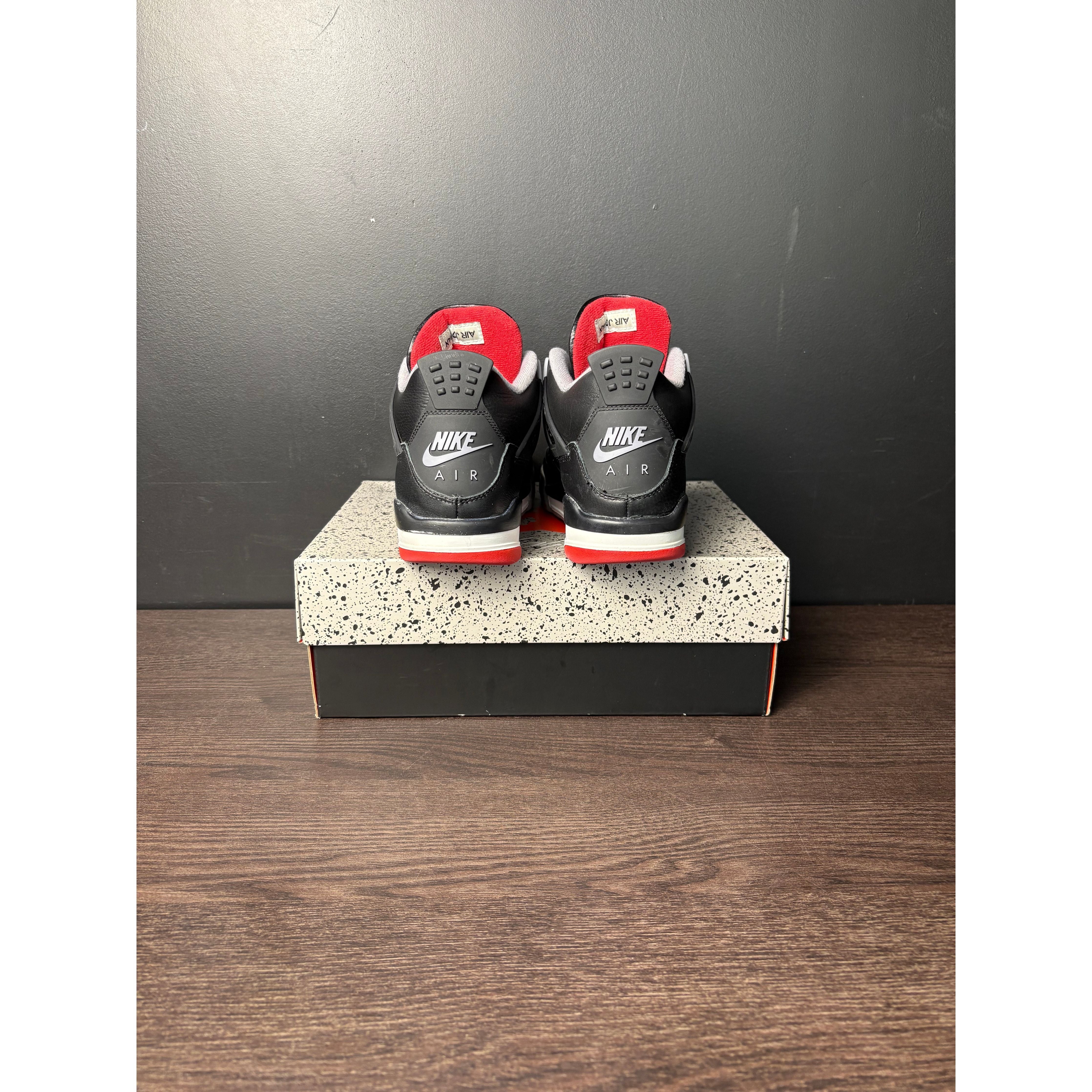 Air Jordan 4 Retro "Bred Reimagined" (GS) **PRE-OWNED**