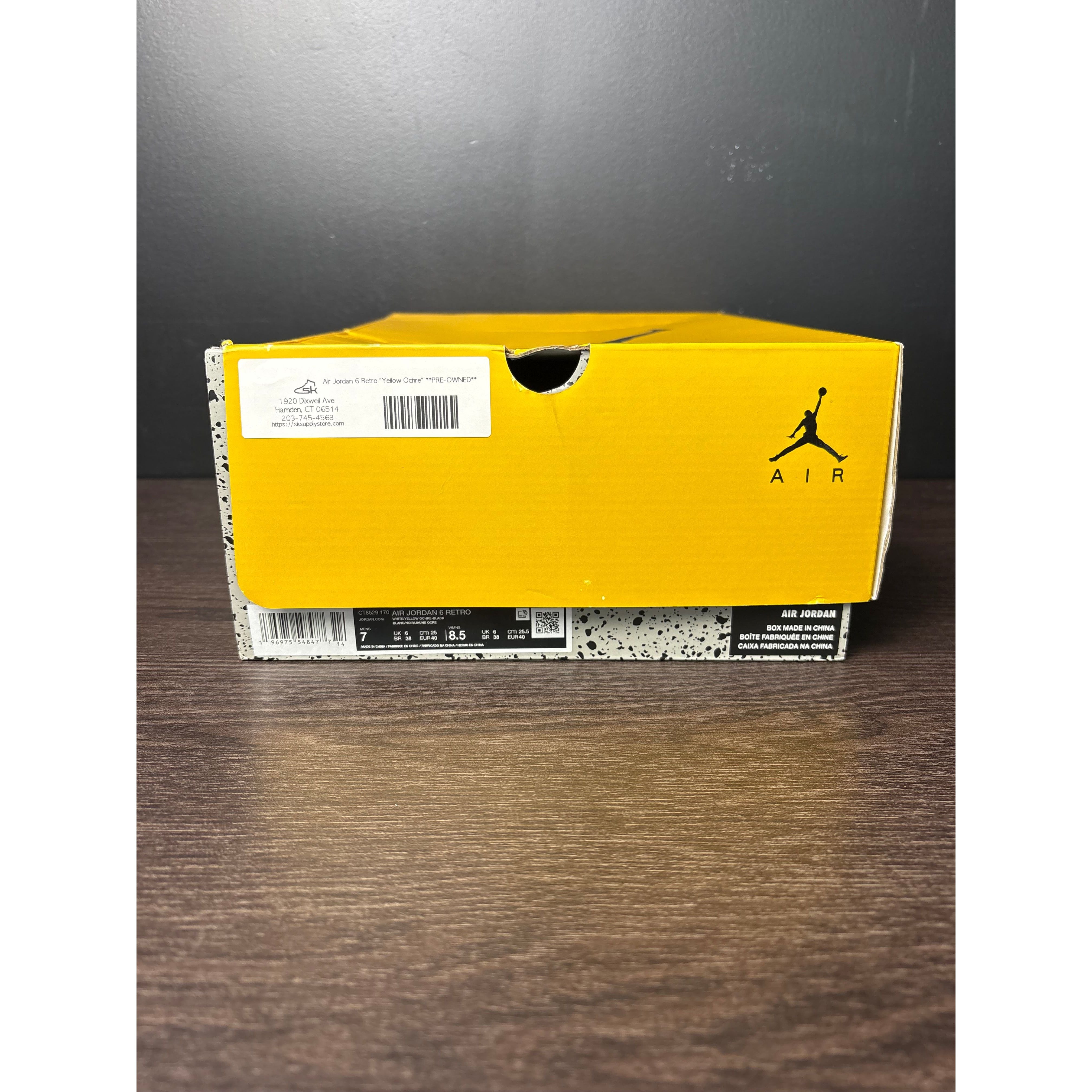 Air Jordan 6 Retro "Yellow Ochre" **PRE-OWNED**