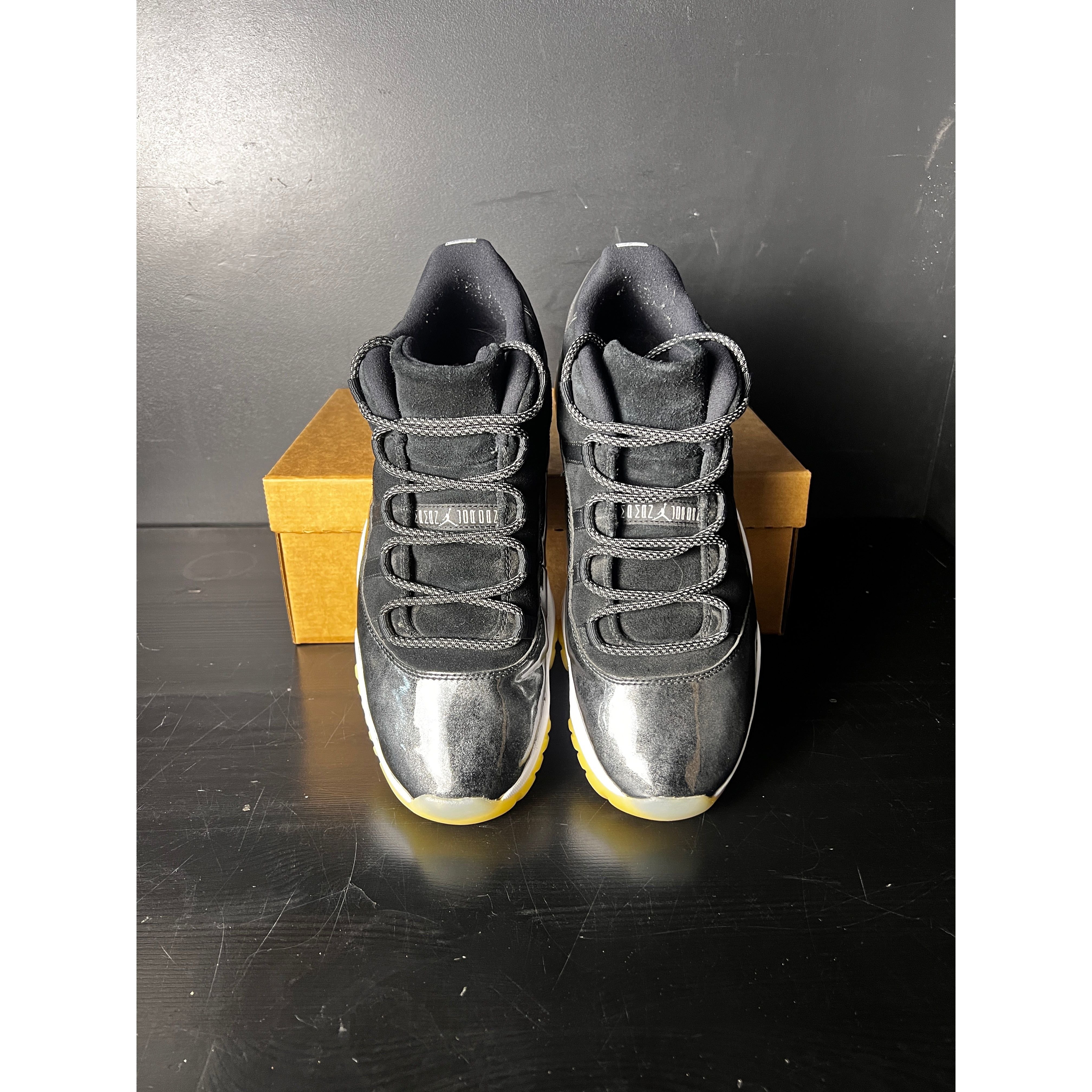 Air Jordan 11 Retro Low "Barons" **PRE-OWNED** REP. BOX