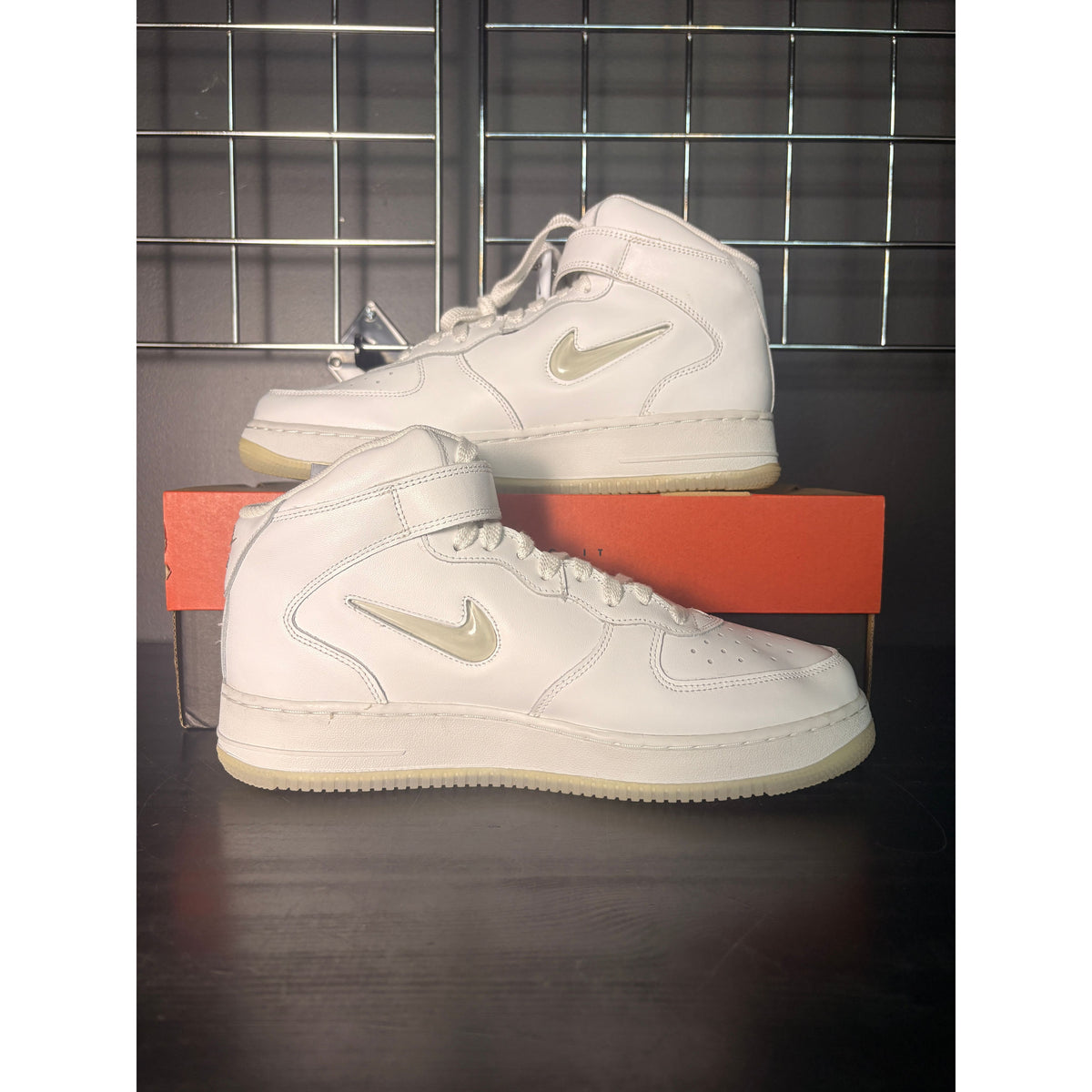 Nike Air Force 1 Mid '07 "Color of the Month Summit White"
