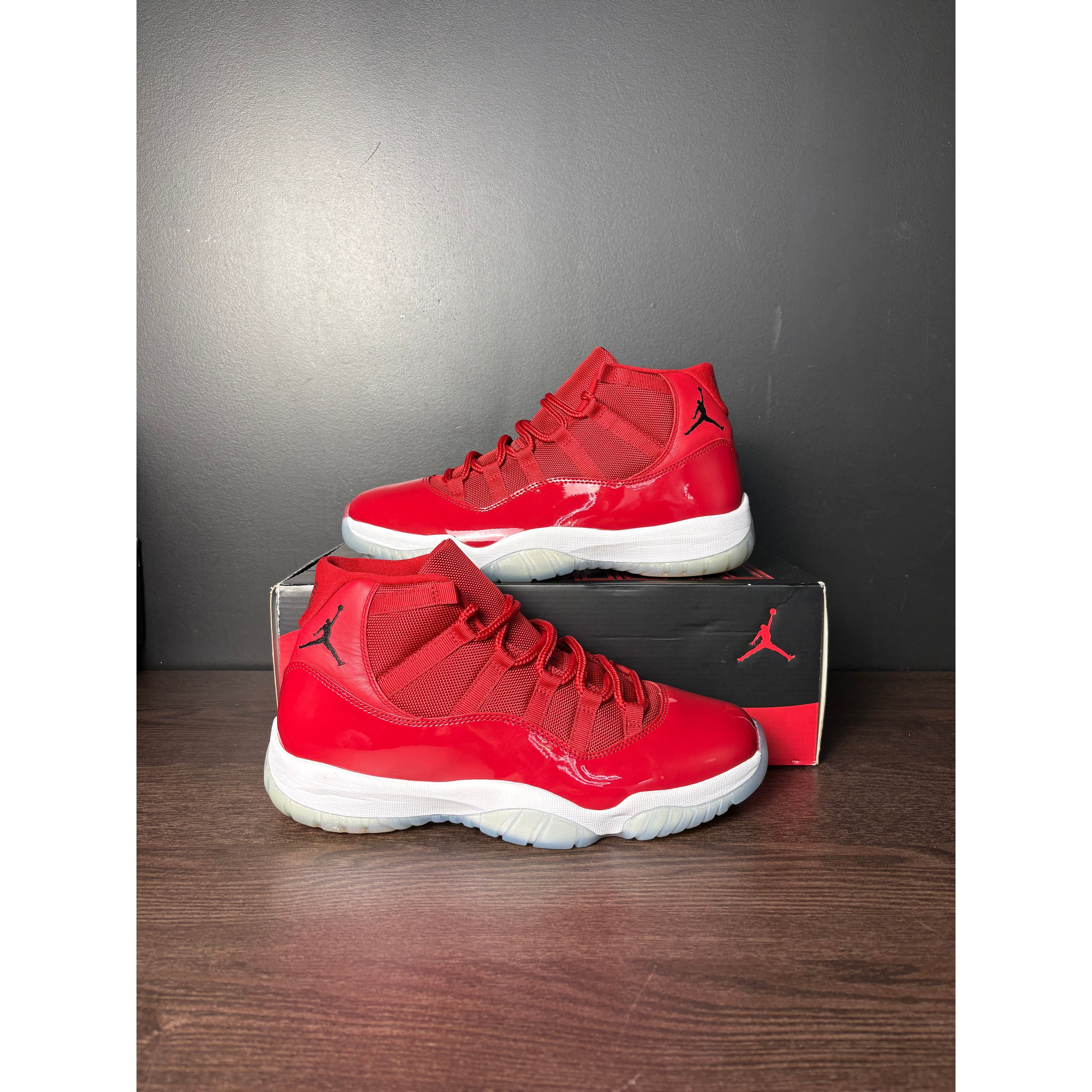 Air Jordan 11 Retro "Win Like 96" **PRE-OWNED**