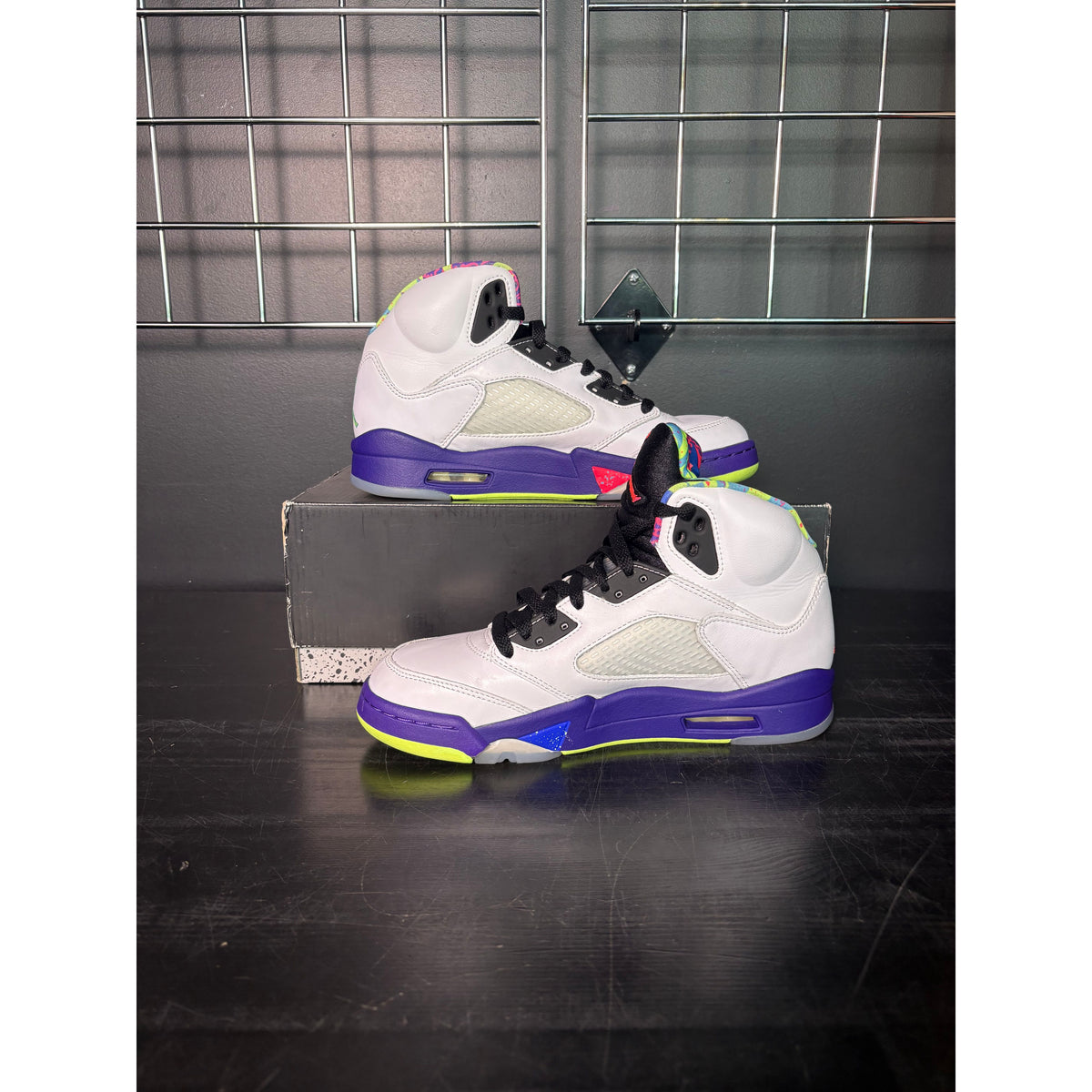 Air Jordan 5 Retro "Alternate Bel-Air" **PRE-OWNED**