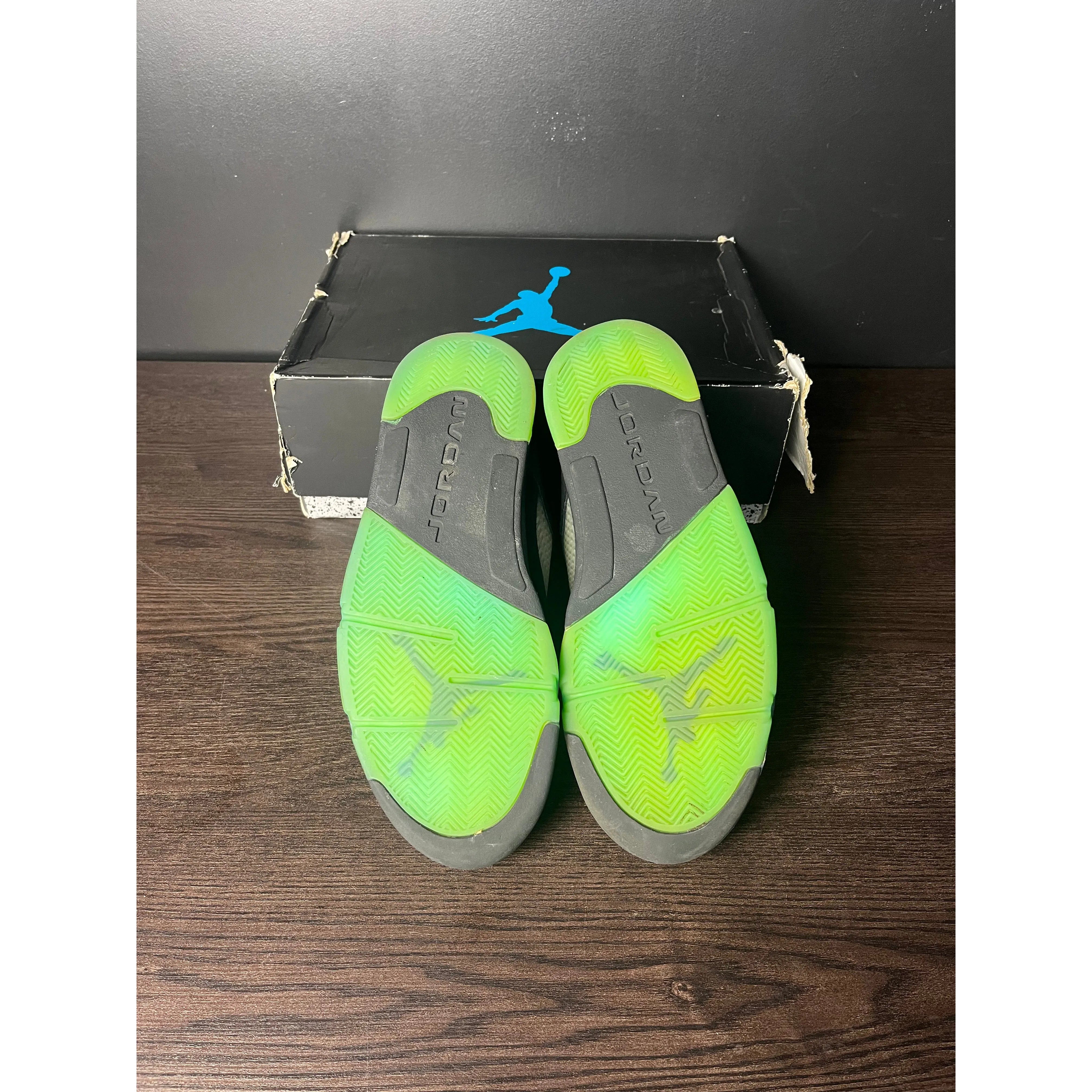 Air Jordan 5 Retro "Aqua" **PRE-OWNED**