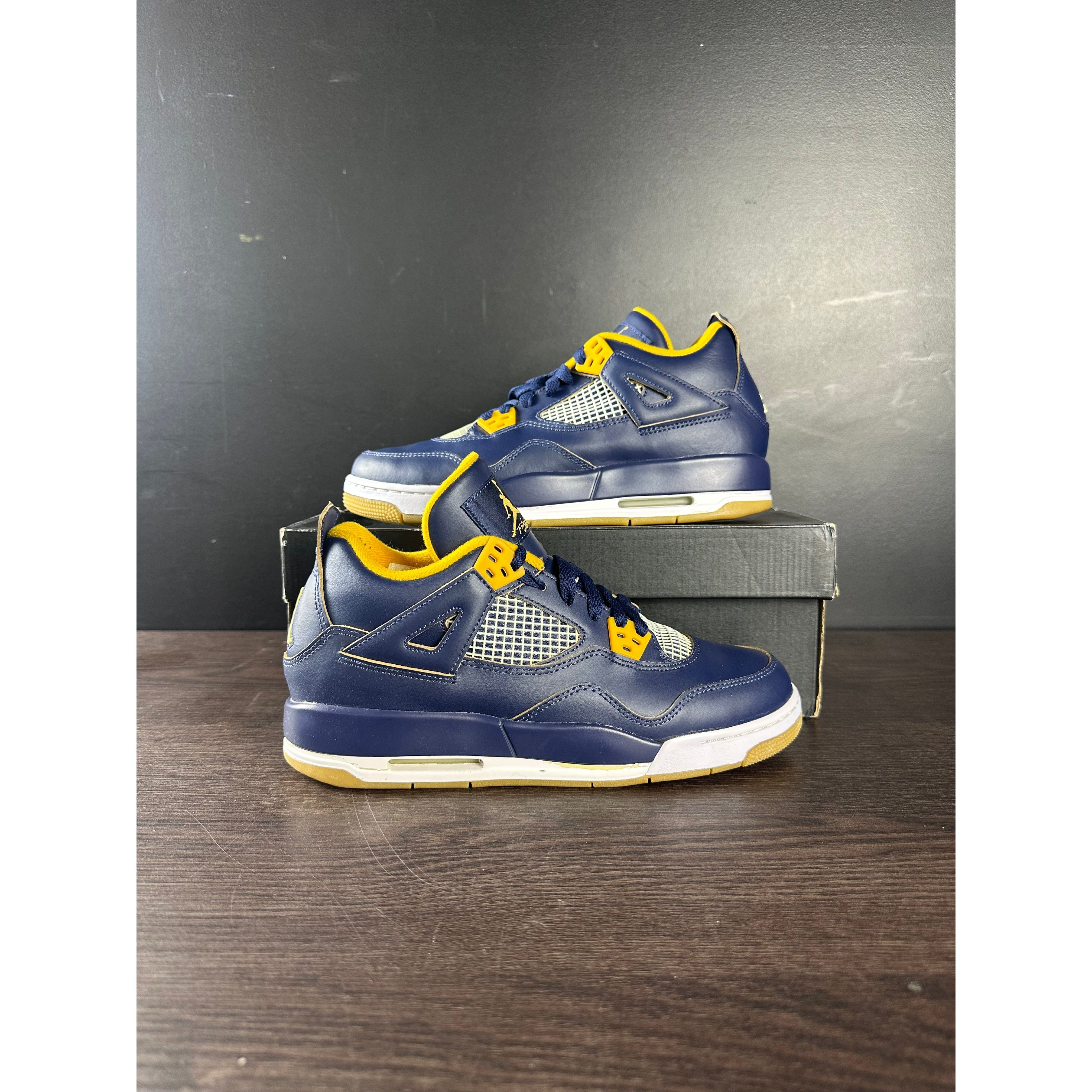 Air Jordan 4 Retro "Dunk From Above" (GS) **PRE-OWNED**