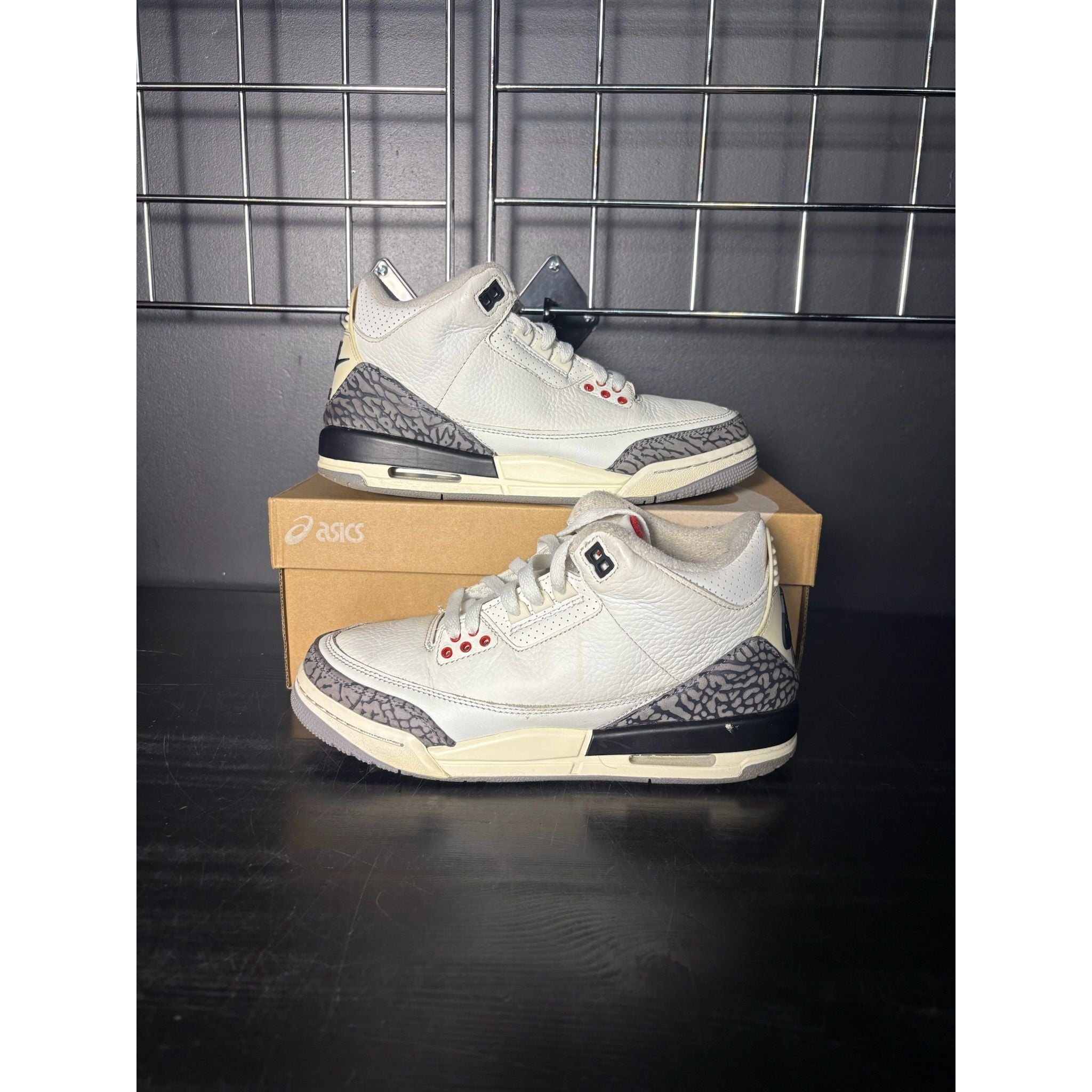 Air Jordan 3 Retro "White Cement Reimagined" (GS) **PRE-OWNED**