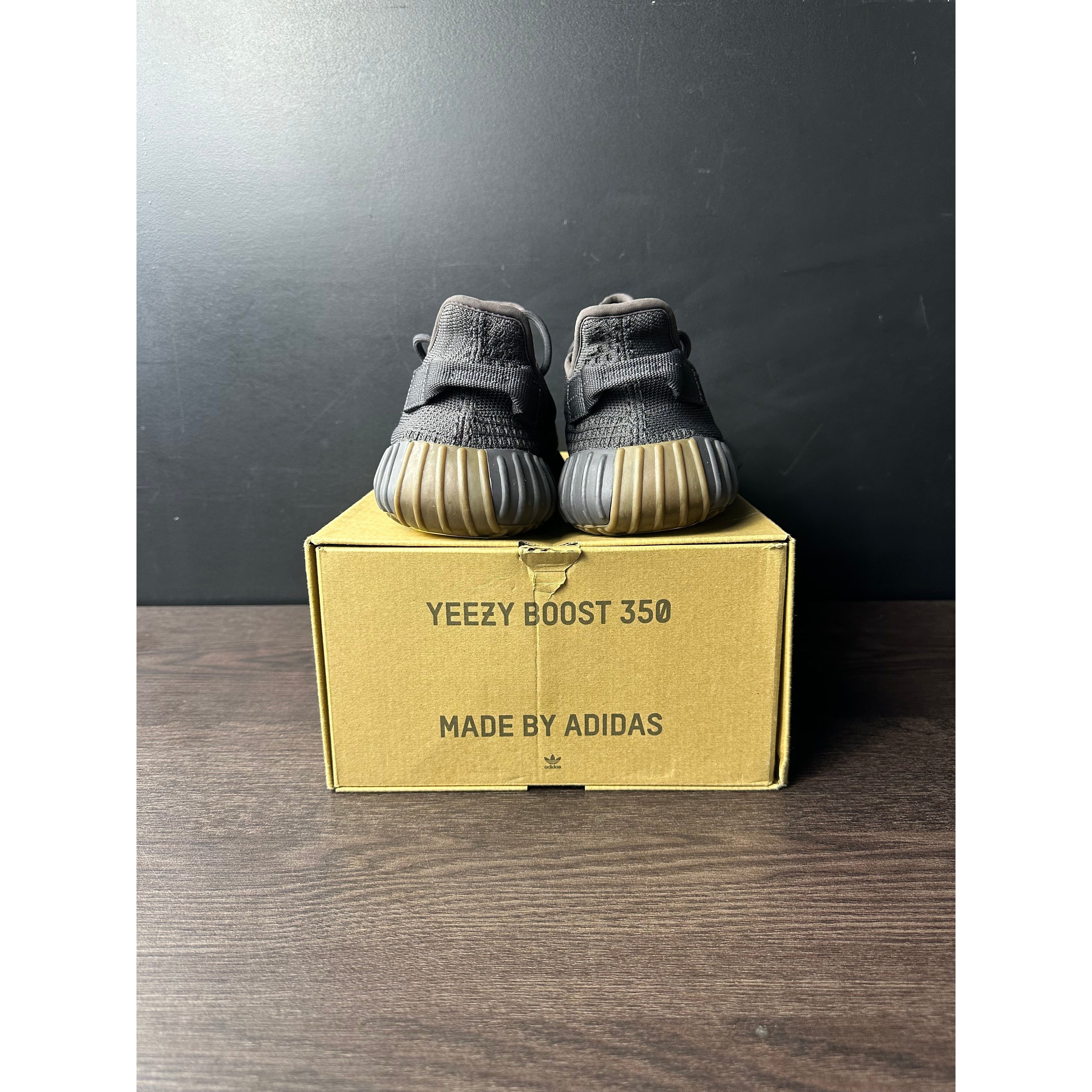 adidas Yeezy Boost 350 V2 "Cinder" **PRE-OWNED**