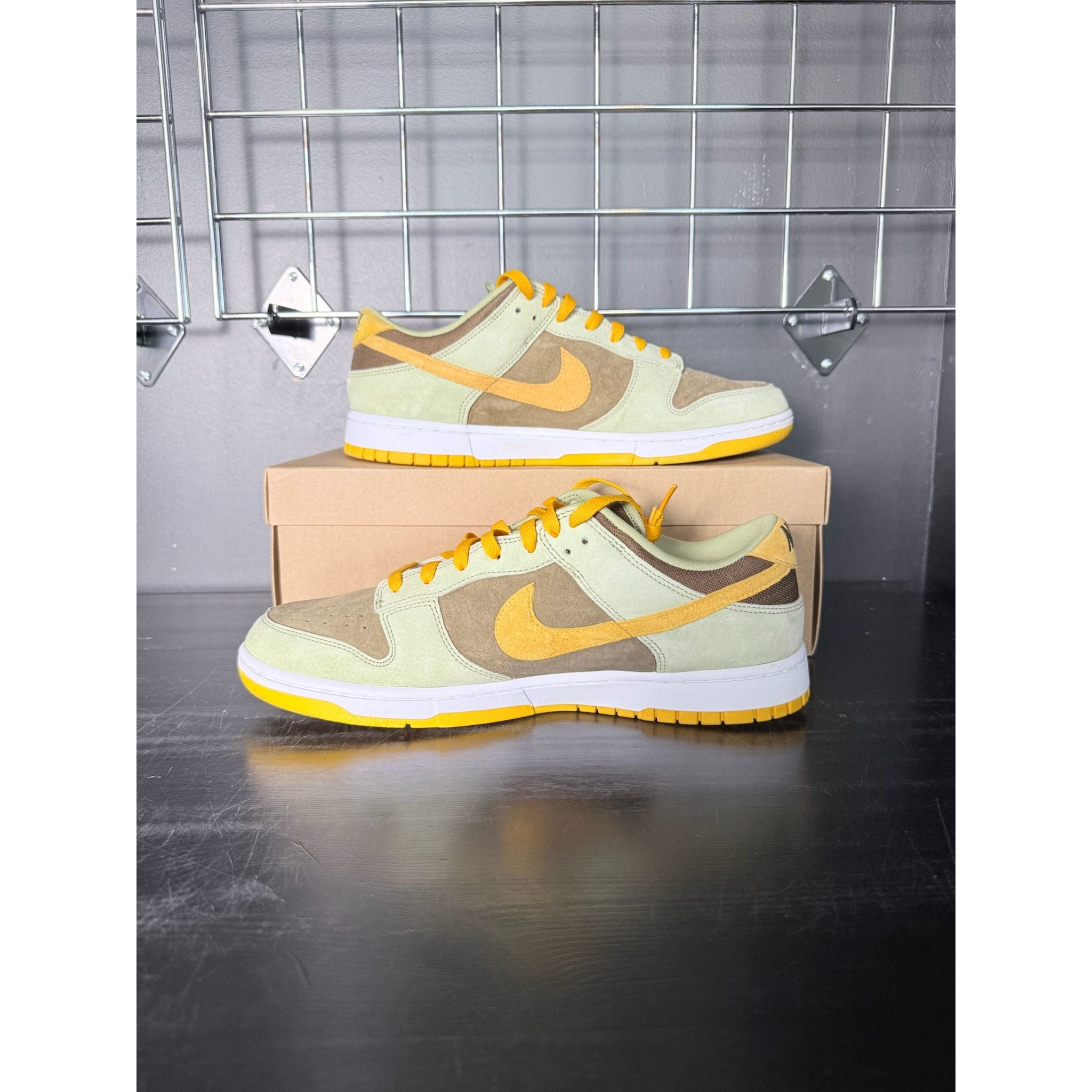 Nike Dunk Low "Dusty Olive" **PRE-OWNED** REP. BOX