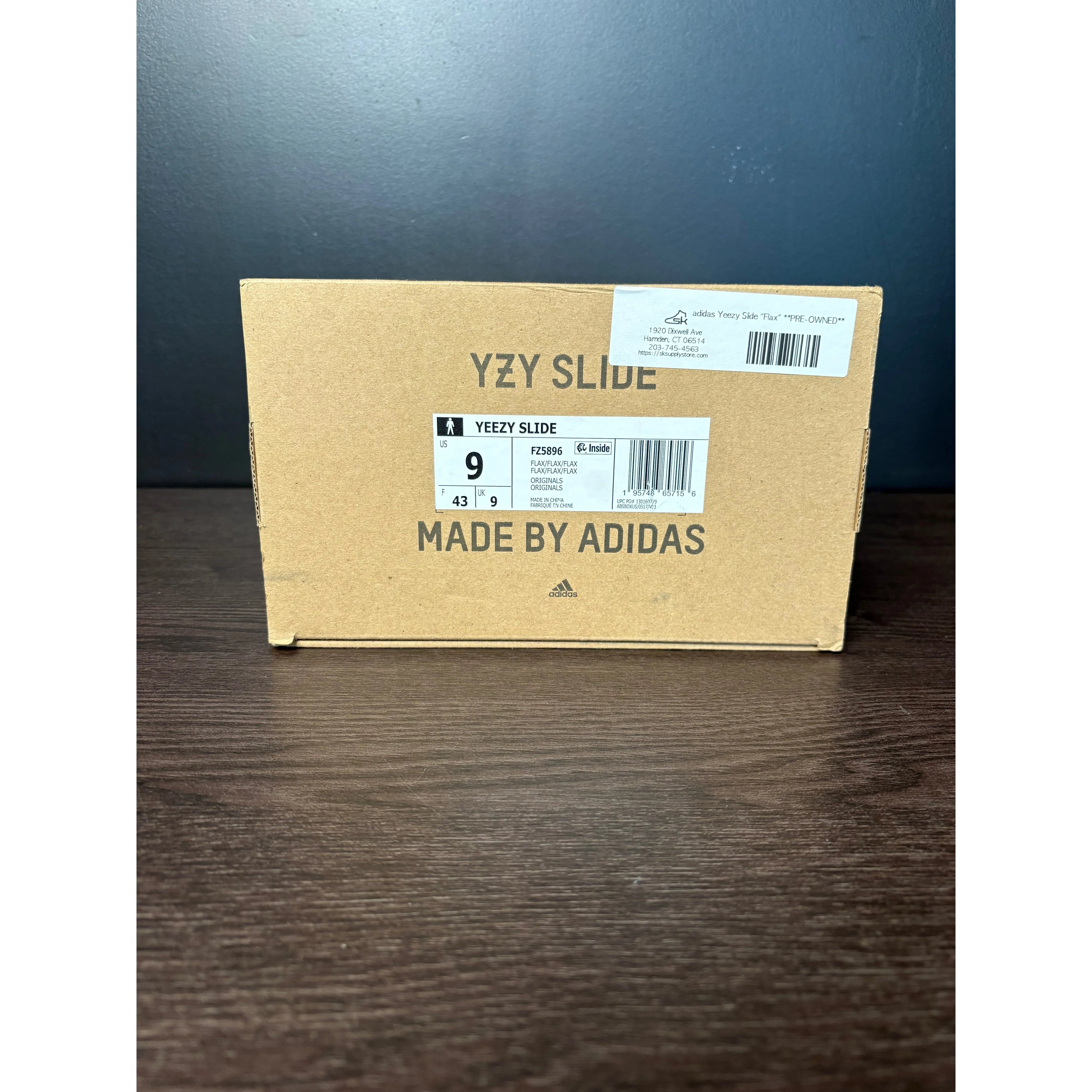 adidas Yeezy Slide "Flax" **PRE-OWNED**
