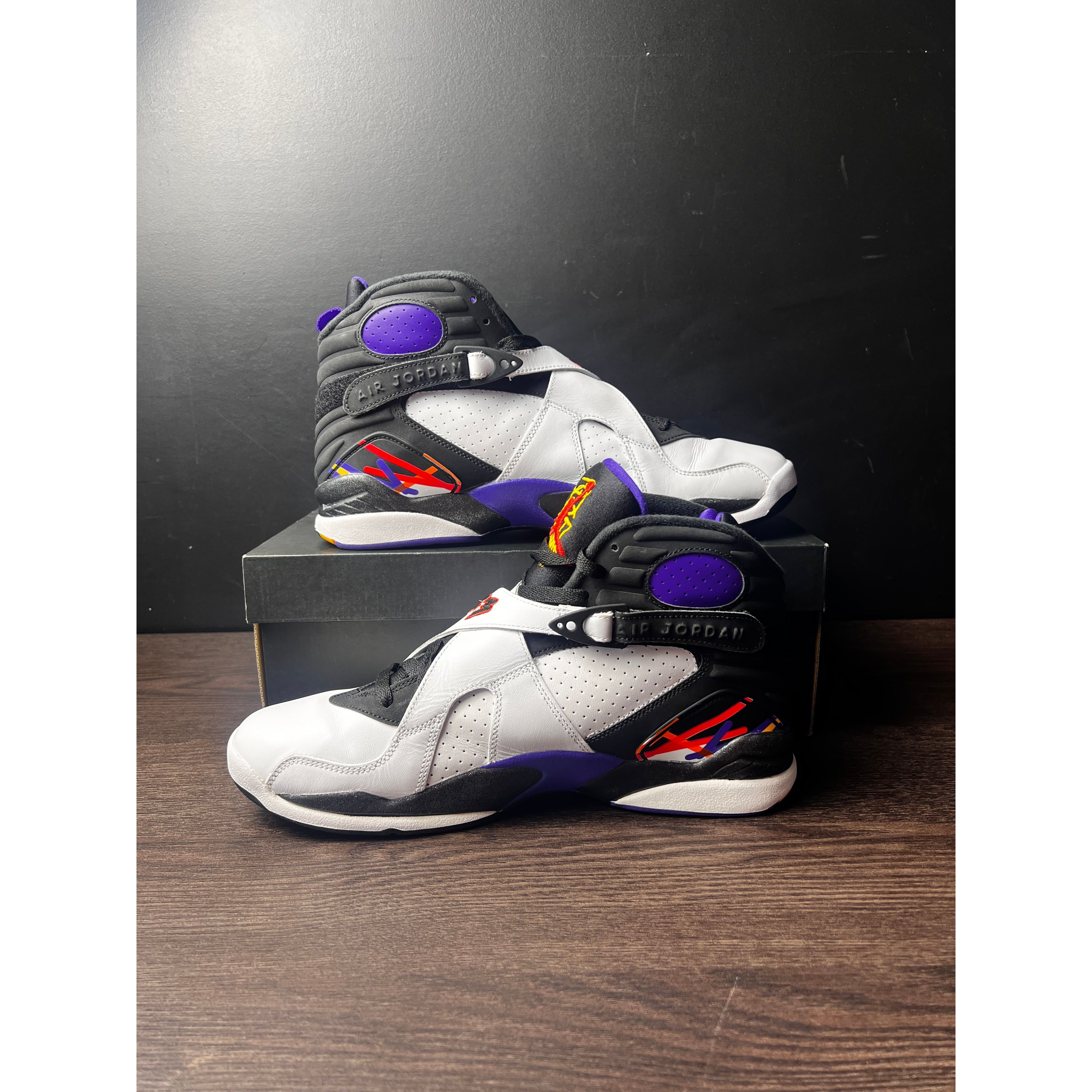Air Jordan 8 Retro "Three Peat" **PRE-OWNED**