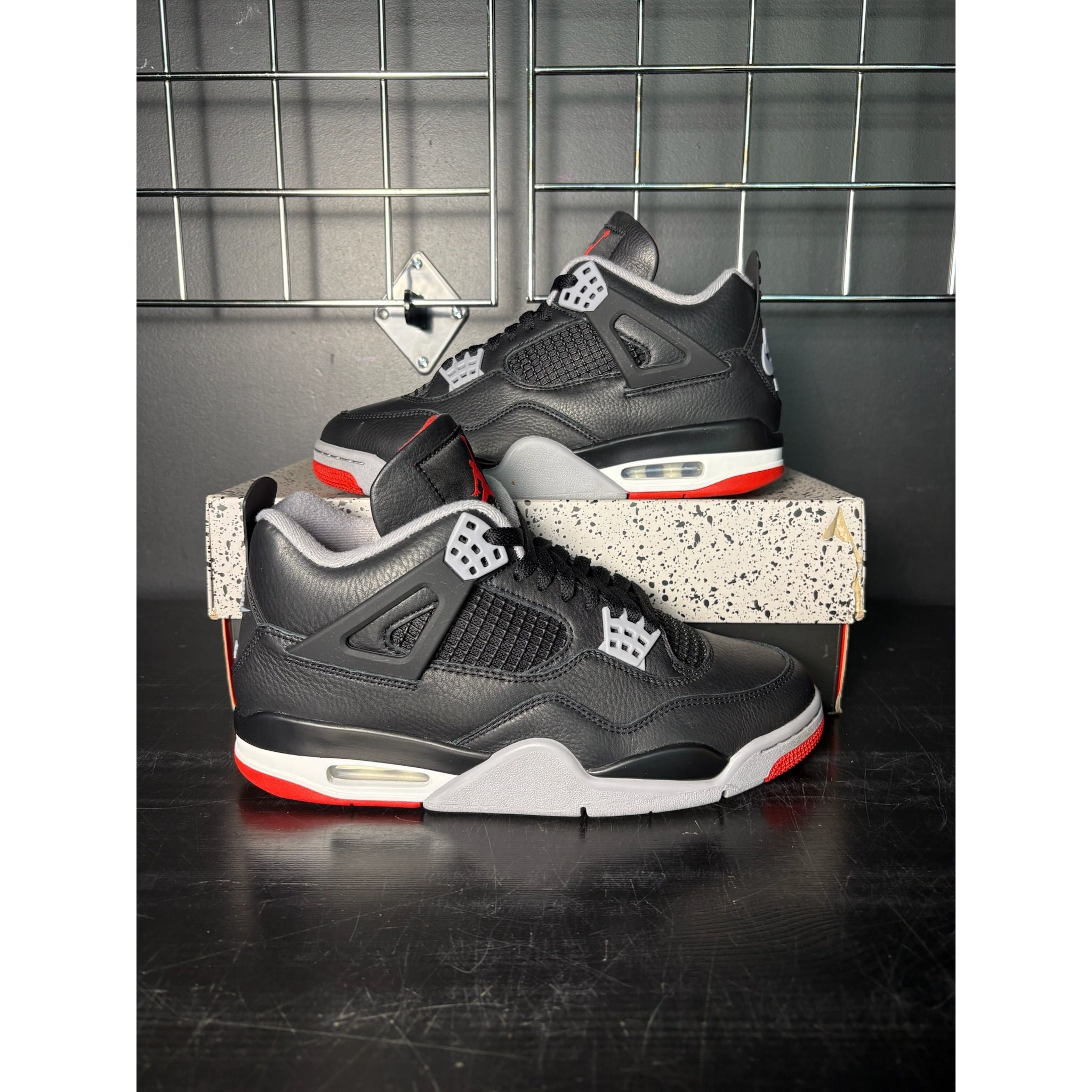 Air Jordan 4 Retro "Bred Reimagined" **PRE-OWNED**