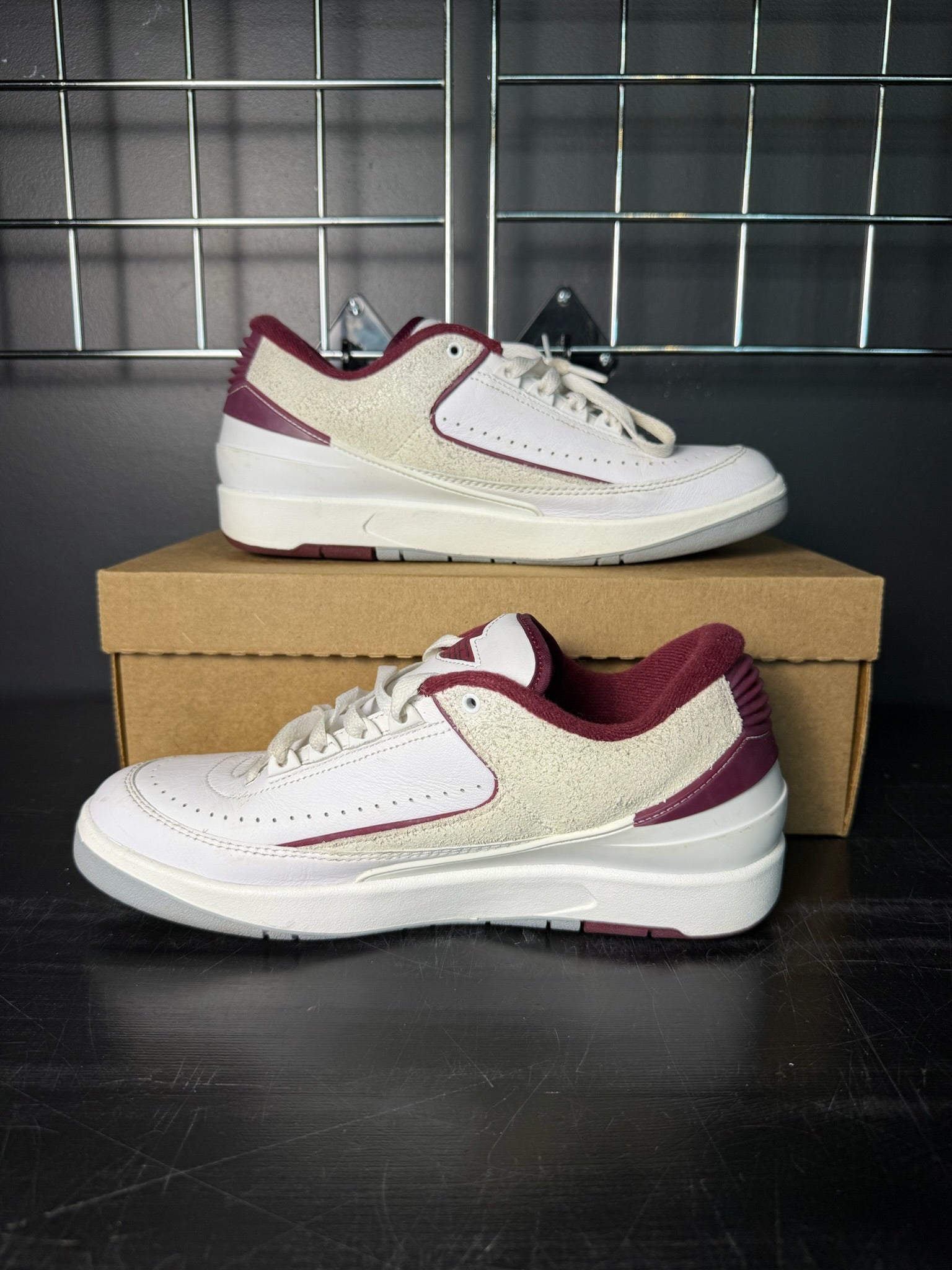 Air Jordan 2 Retro Low "Cherrywood" **PRE-OWNED**