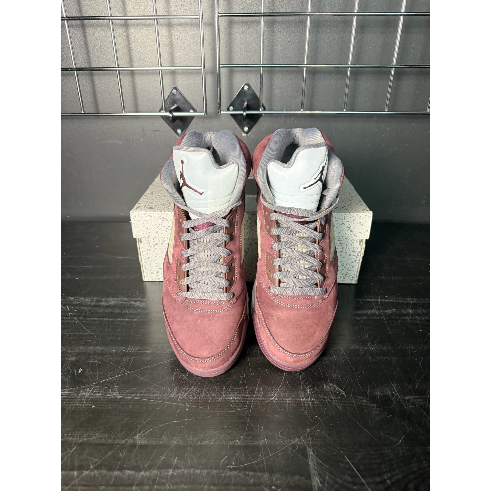 Air Jordan 5 Retro "Burgundy" (2023) **PRE-OWNED**