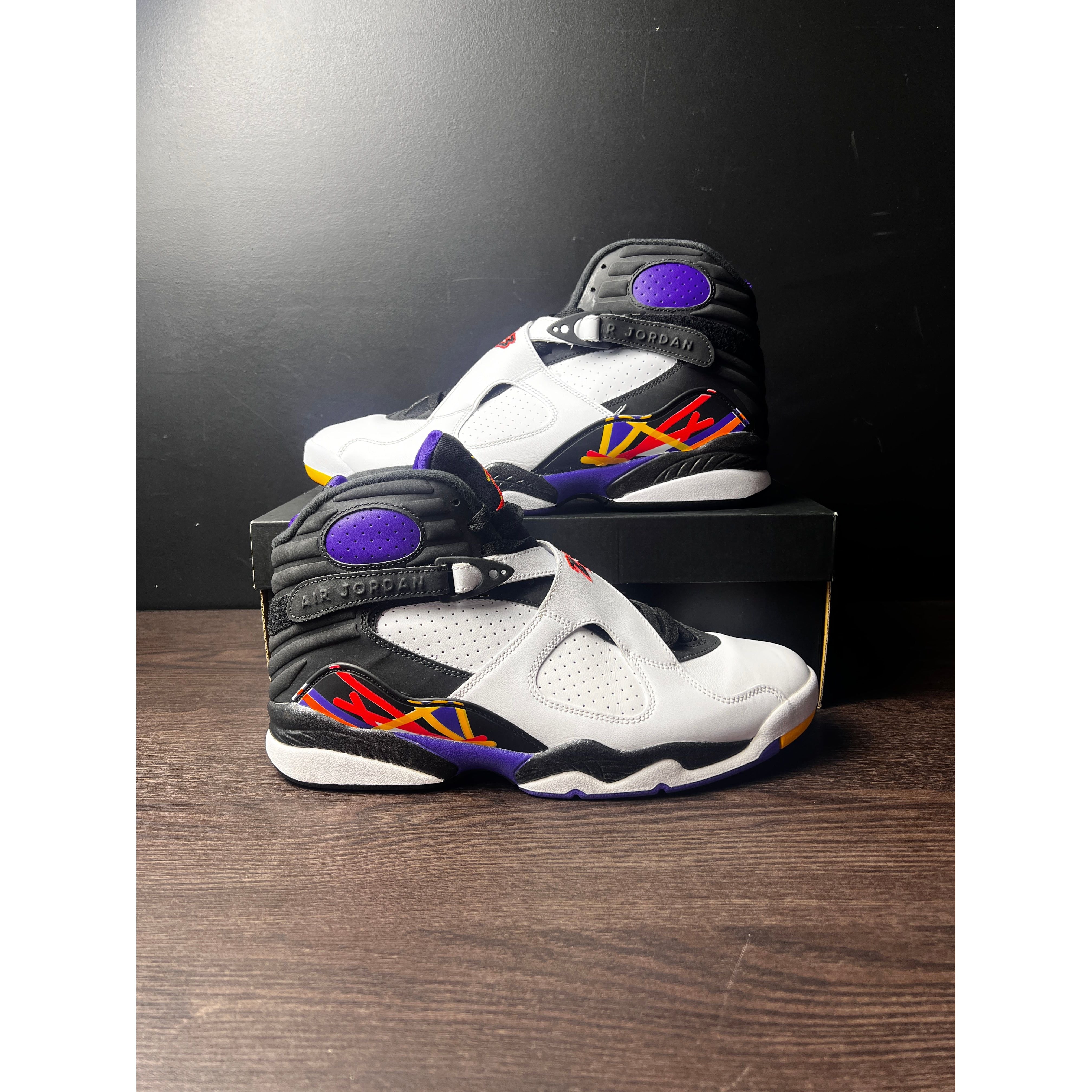 Air Jordan 8 Retro "Three Peat" **PRE-OWNED**