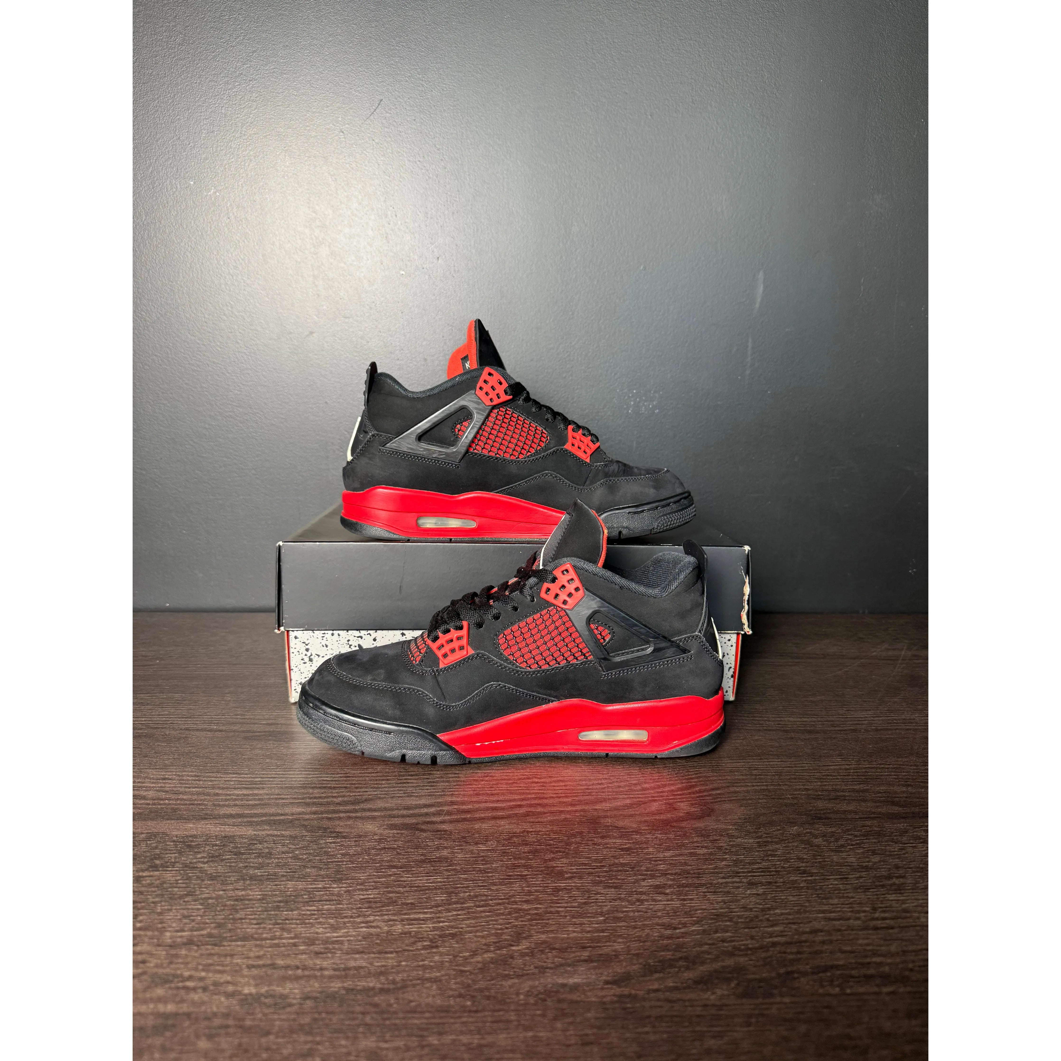 Air Jordan 4 Retro "Red Thunder" **PRE-OWNED**