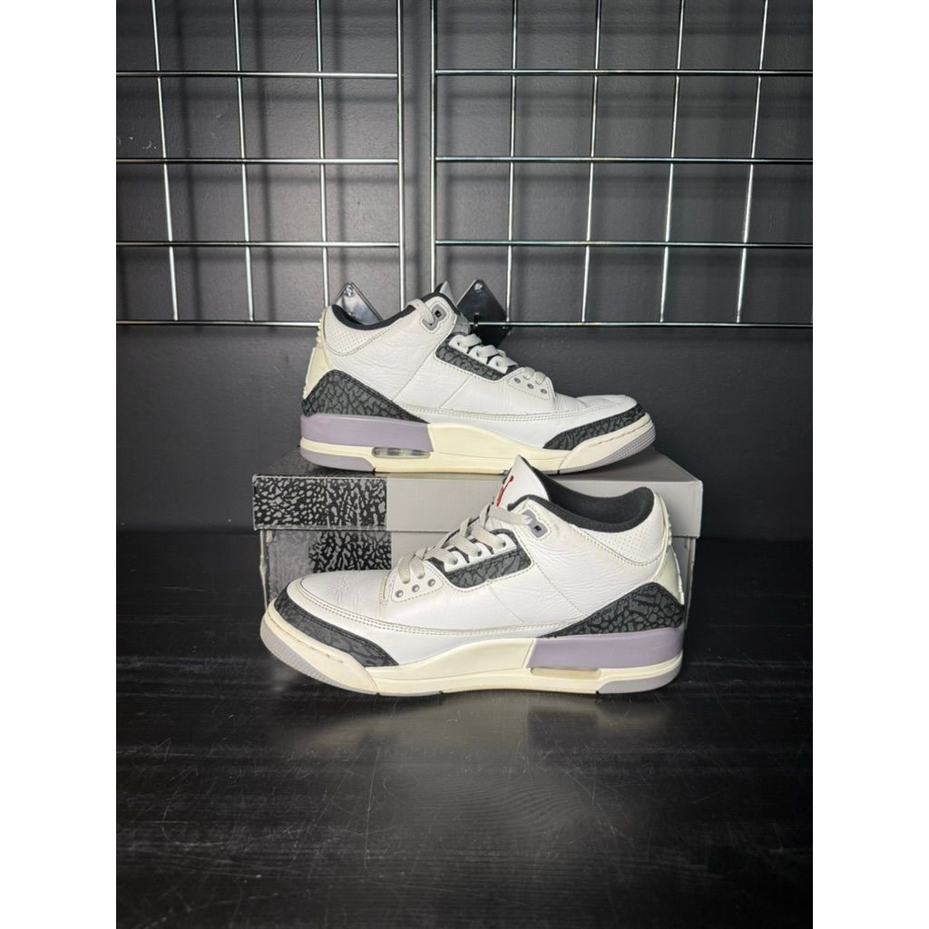 Air Jordan 3 Retro "Cement Grey" **PRE-OWNED**
