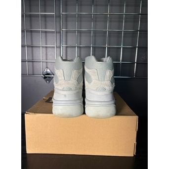 adidas Yeezy Desert Boot "Salt" **PRE-OWNED**