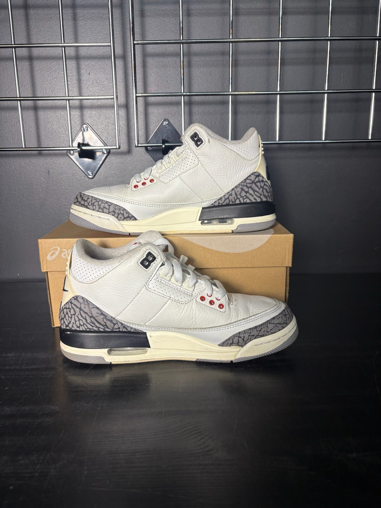 Air Jordan 3 Retro "White Cement Reimagined" (GS) **PRE-OWNED**