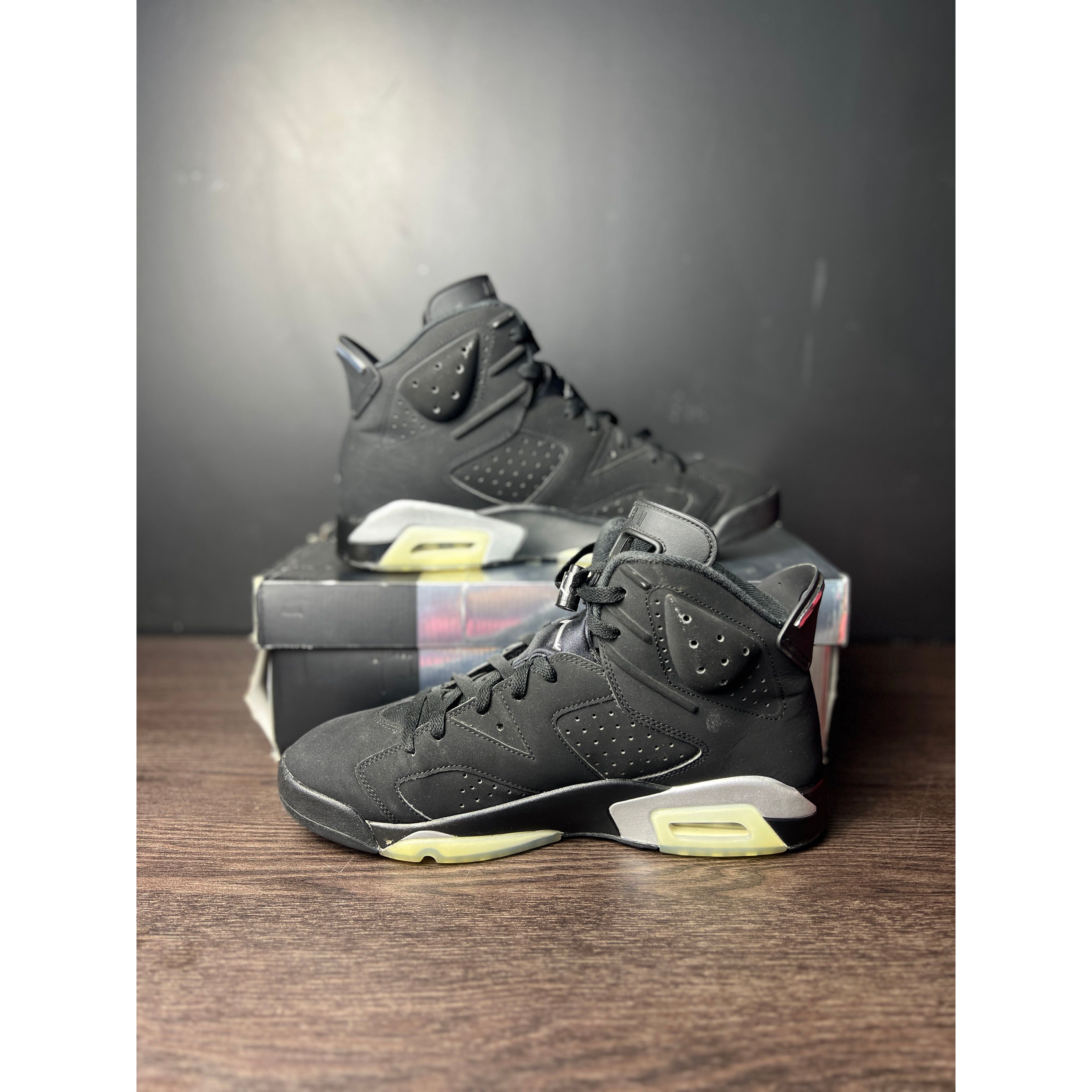 Air Jordan 6 Retro "Chrome Metallic Silver" **PRE-OWNED**