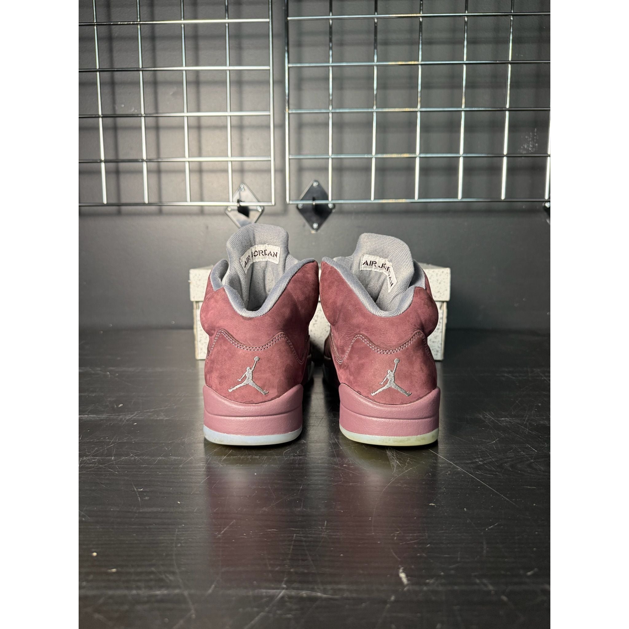 Air Jordan 5 Retro "Burgundy" (2023) **PRE-OWNED**