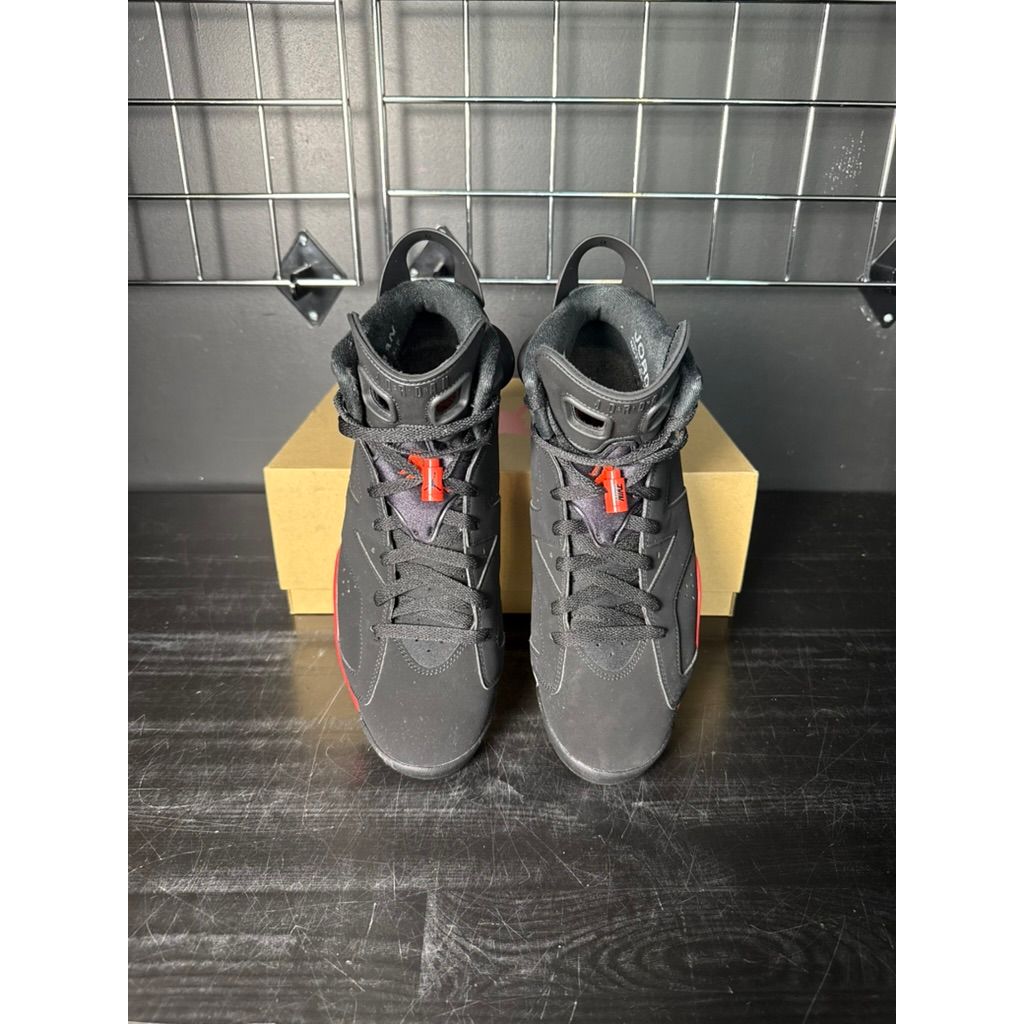 Air Jordan 6 Retro "Infrared Salesman" **PRE-OWNED**