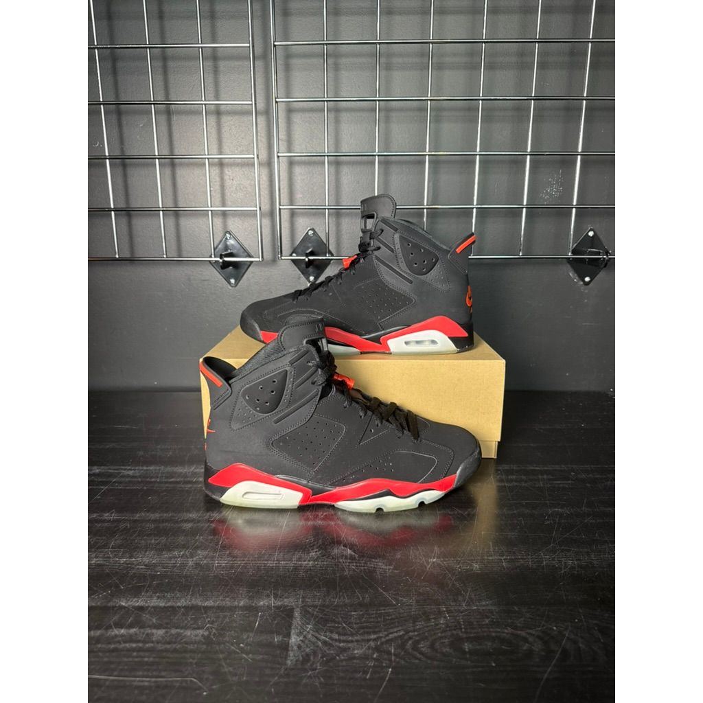 Air Jordan 6 Retro "Infrared Salesman" **PRE-OWNED**