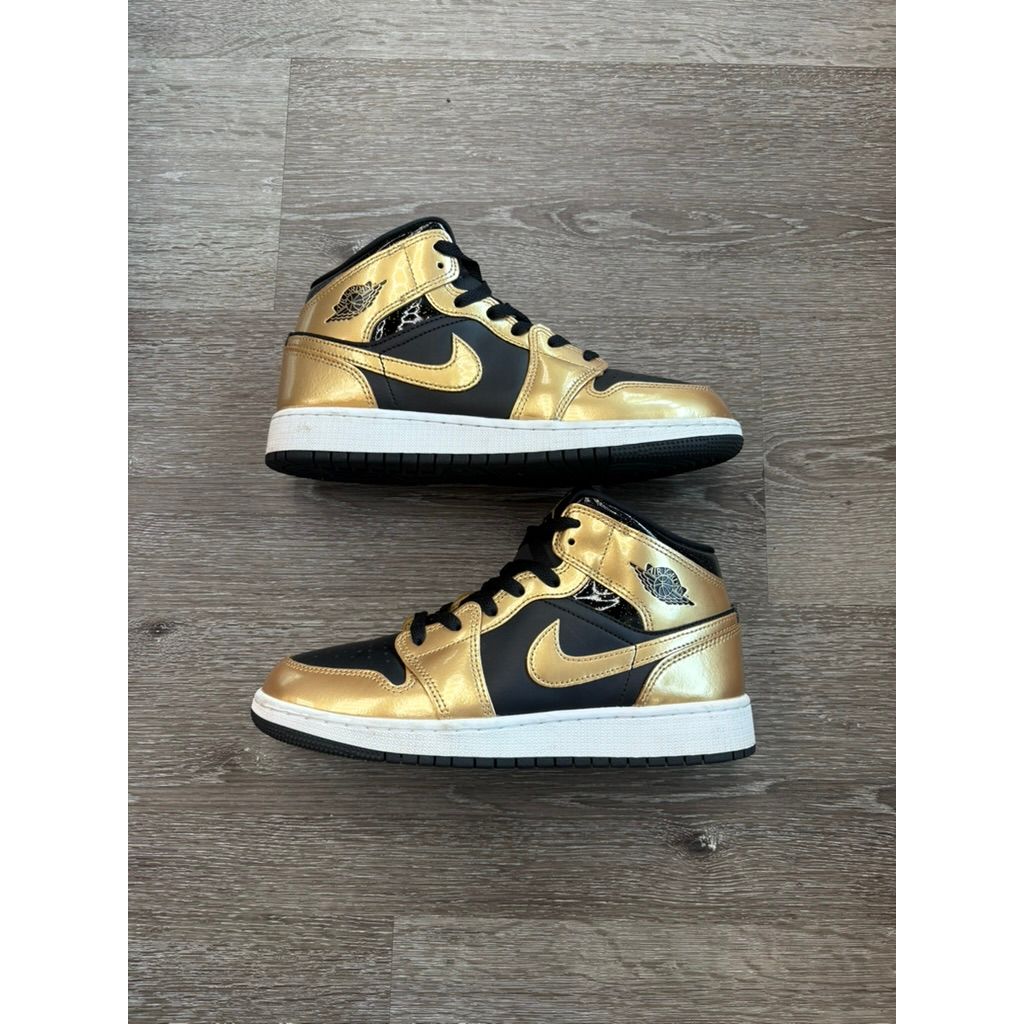 Air Jordan 1 Mid SE "Metallic Gold Black" (GS) **PRE-OWNED**