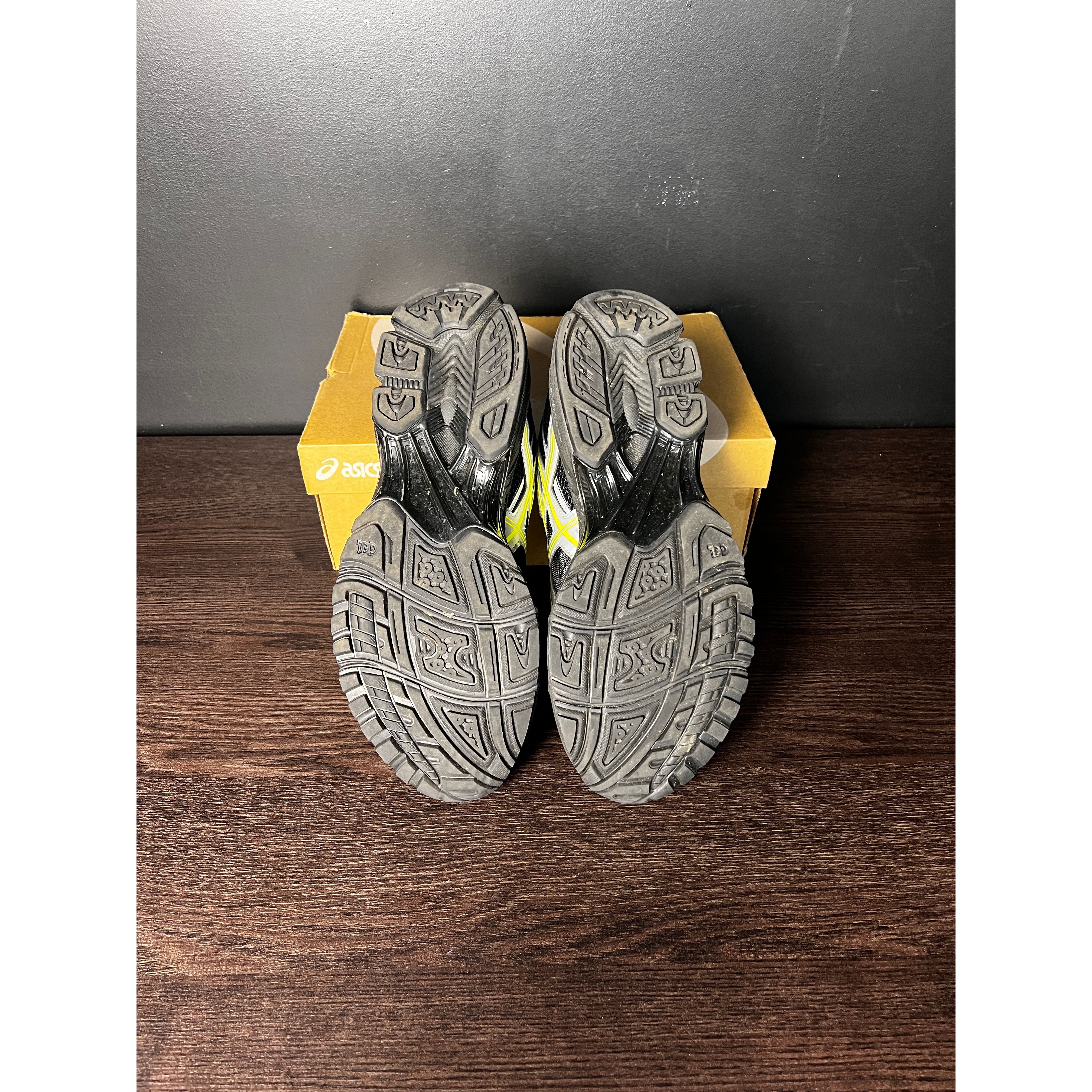 ASICS Gel-Nimbus 10.1 x Kith "Black Pure Silver" **PRE-OWNED**