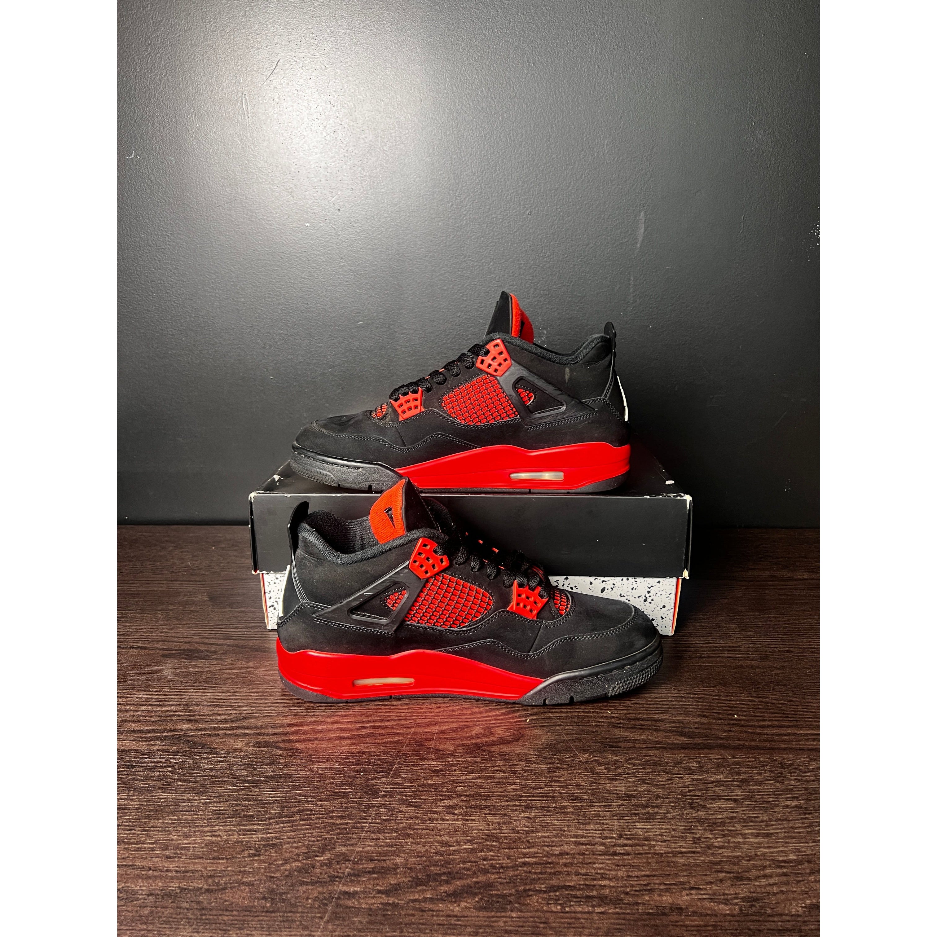 Air Jordan 4 Retro "Red Thunder" **PRE-OWNED**