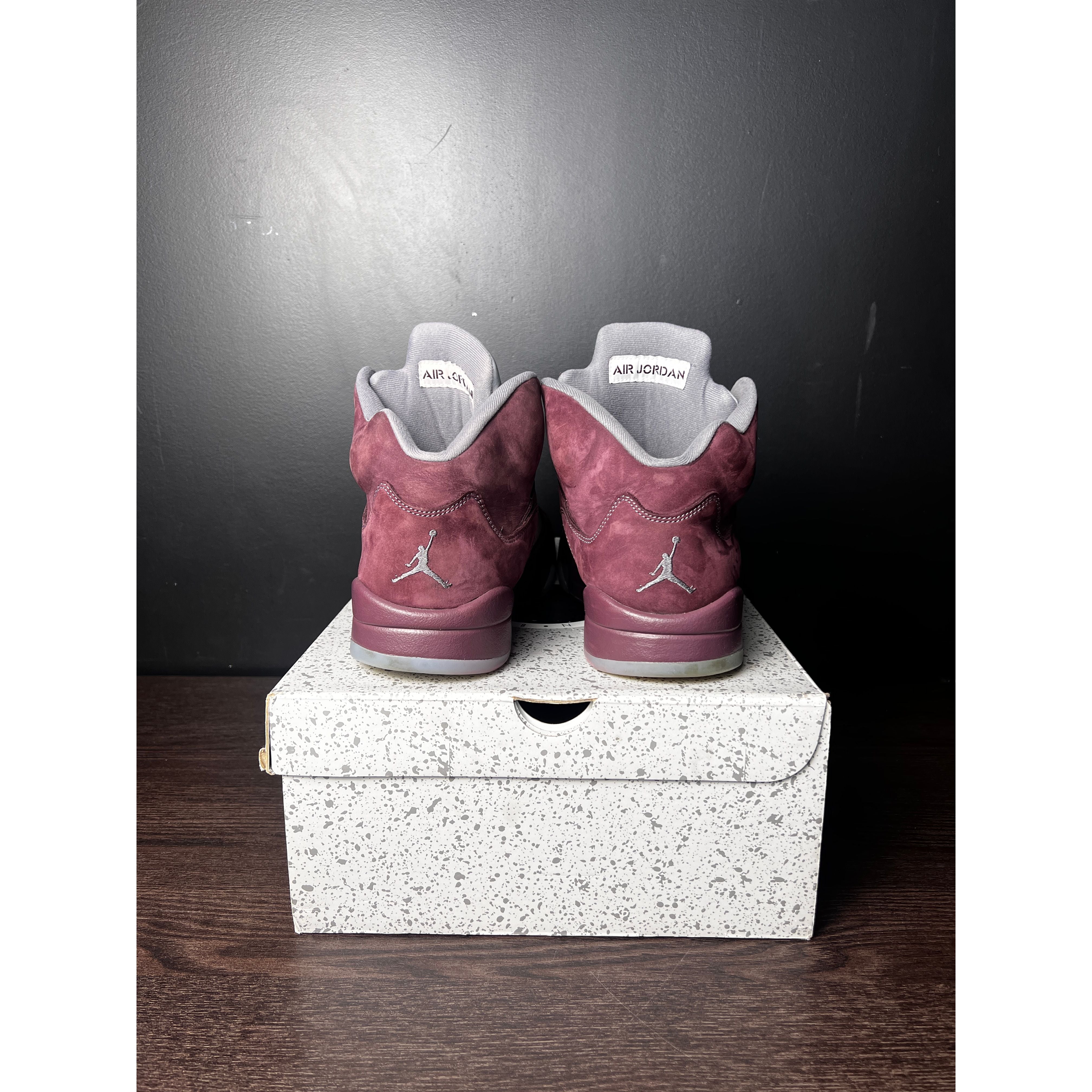 Air Jordan 5 Retro "Burgundy" (2023) **PRE-OWNED**
