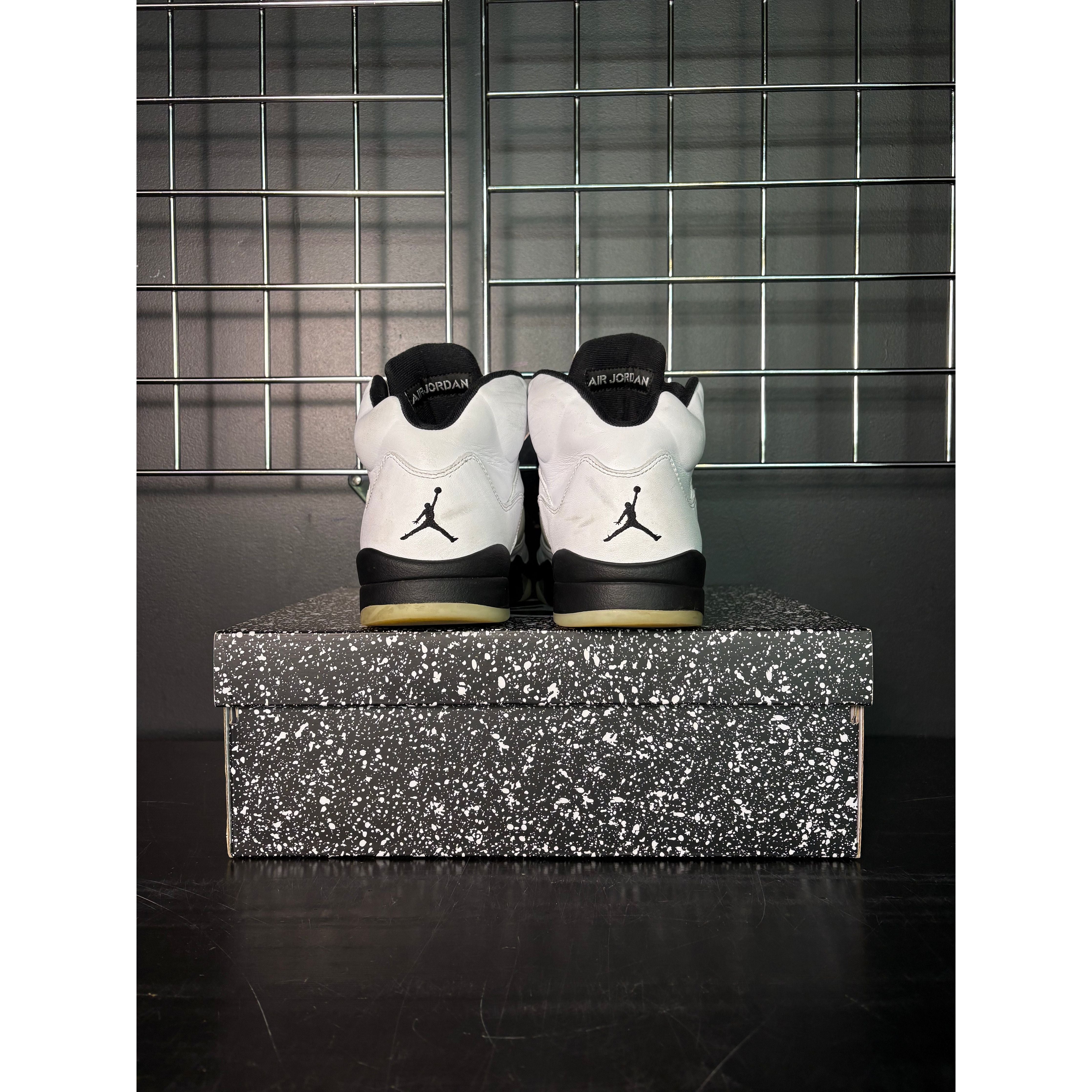 Air Jordan 5 Retro "Reverse Metallic" **PRE-OWNED**