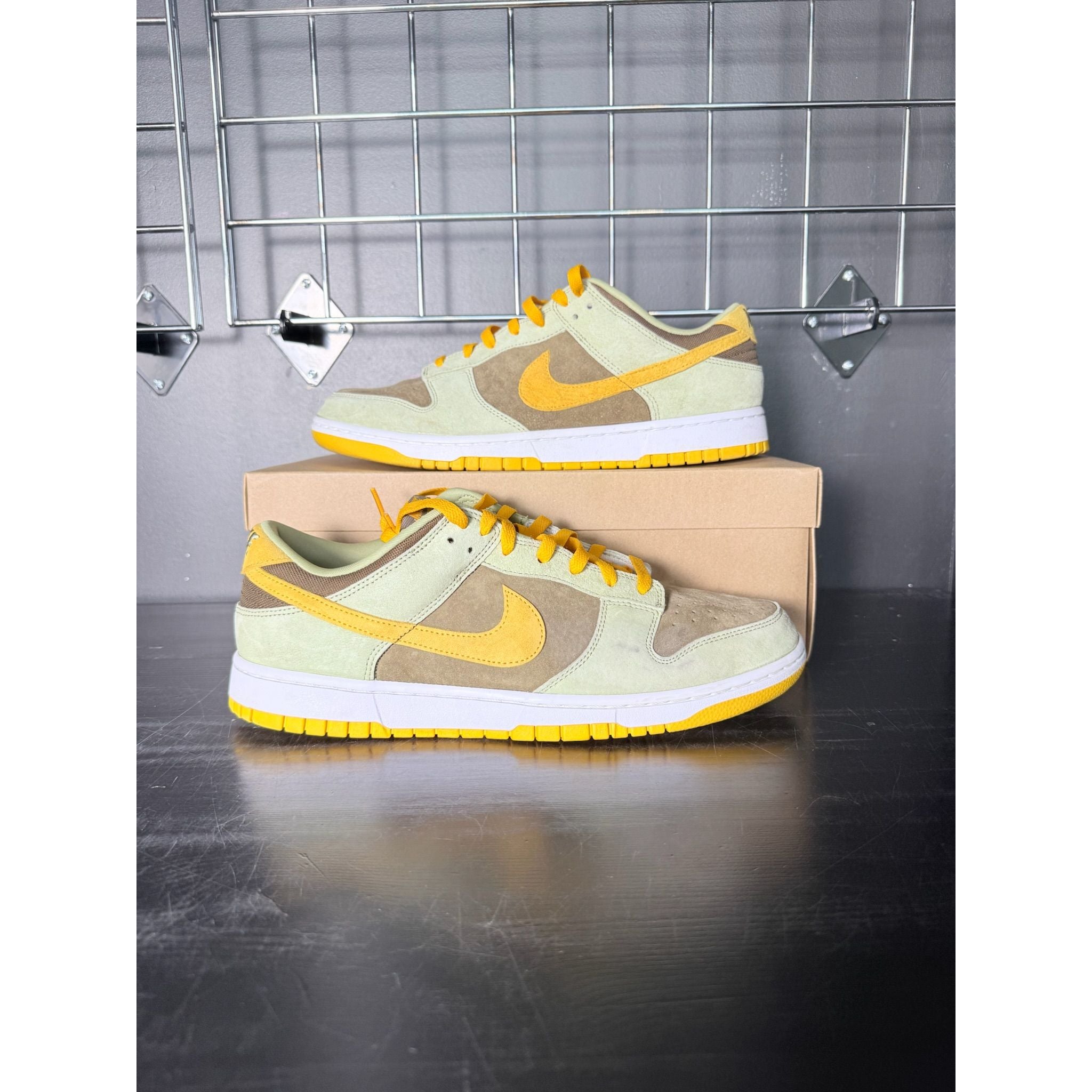 Nike Dunk Low "Dusty Olive" **PRE-OWNED** REP. BOX