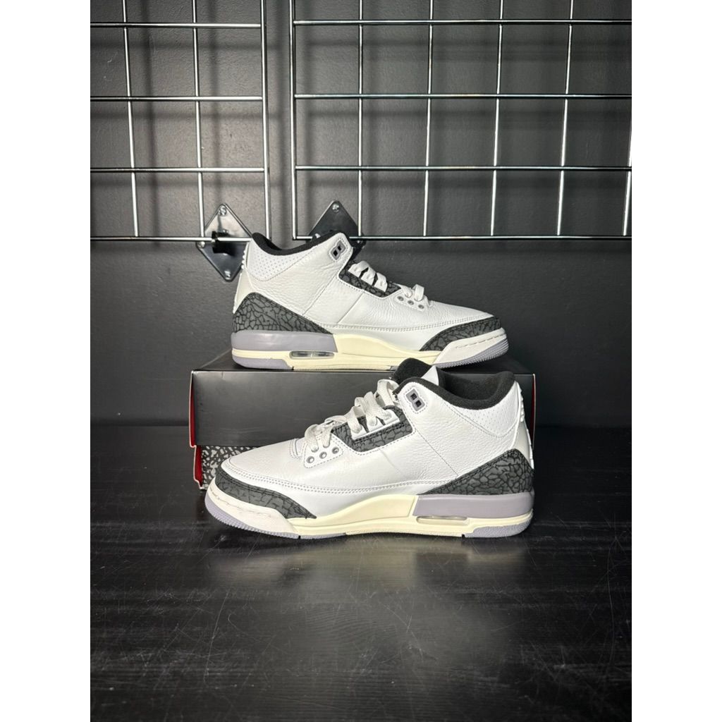 Air Jordan 3 Retro "Cement Grey" (GS) **PRE-OWNED**
