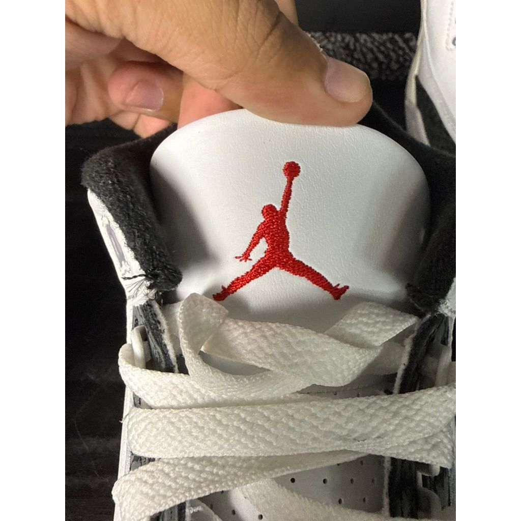 Air Jordan 3 Retro "Cement Grey" (GS) **PRE-OWNED**