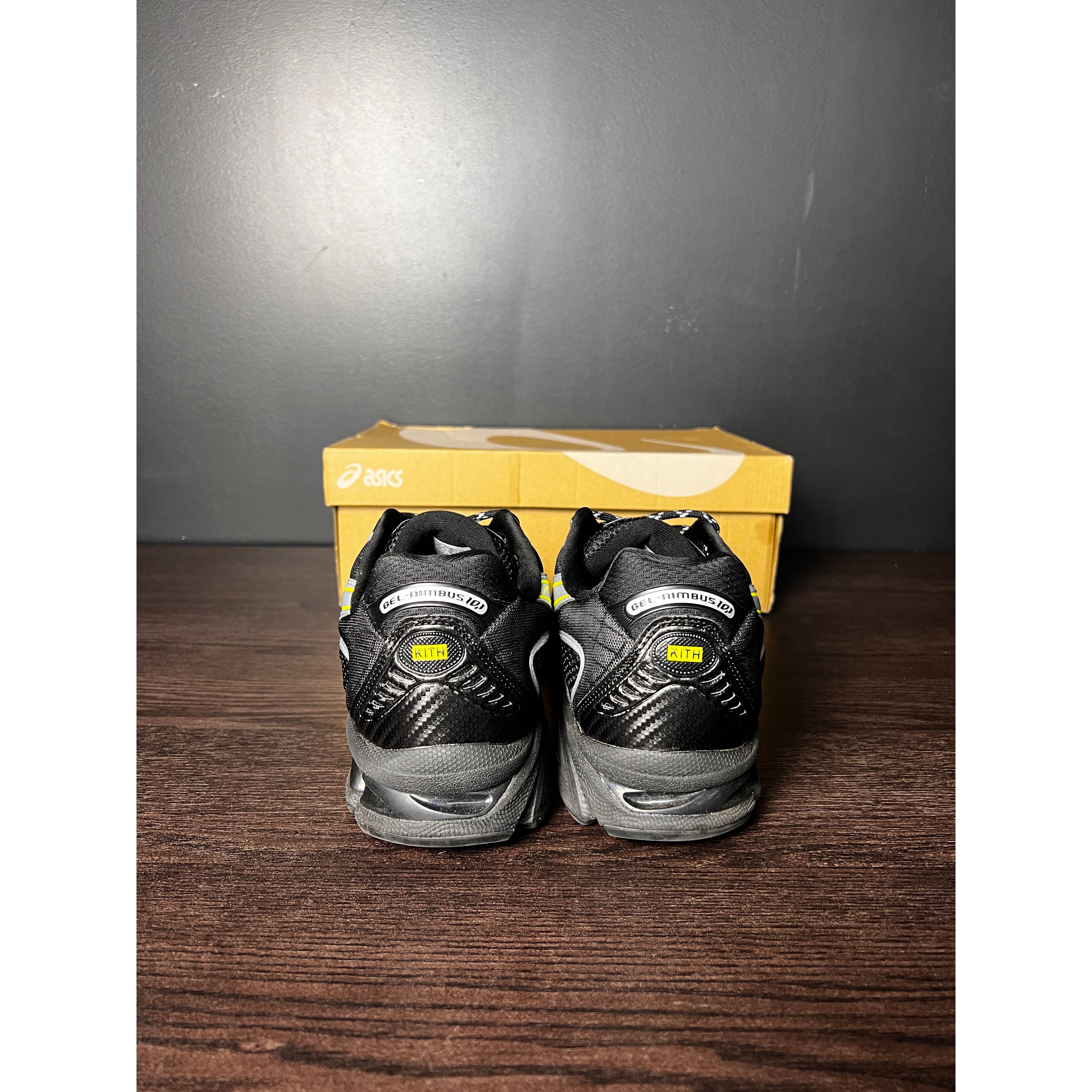 ASICS Gel-Nimbus 10.1 x Kith "Black Pure Silver" **PRE-OWNED**