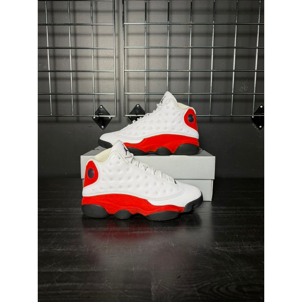 Air Jordan 13 Retro OG "Chicago" (2026) **PRE-OWNED**