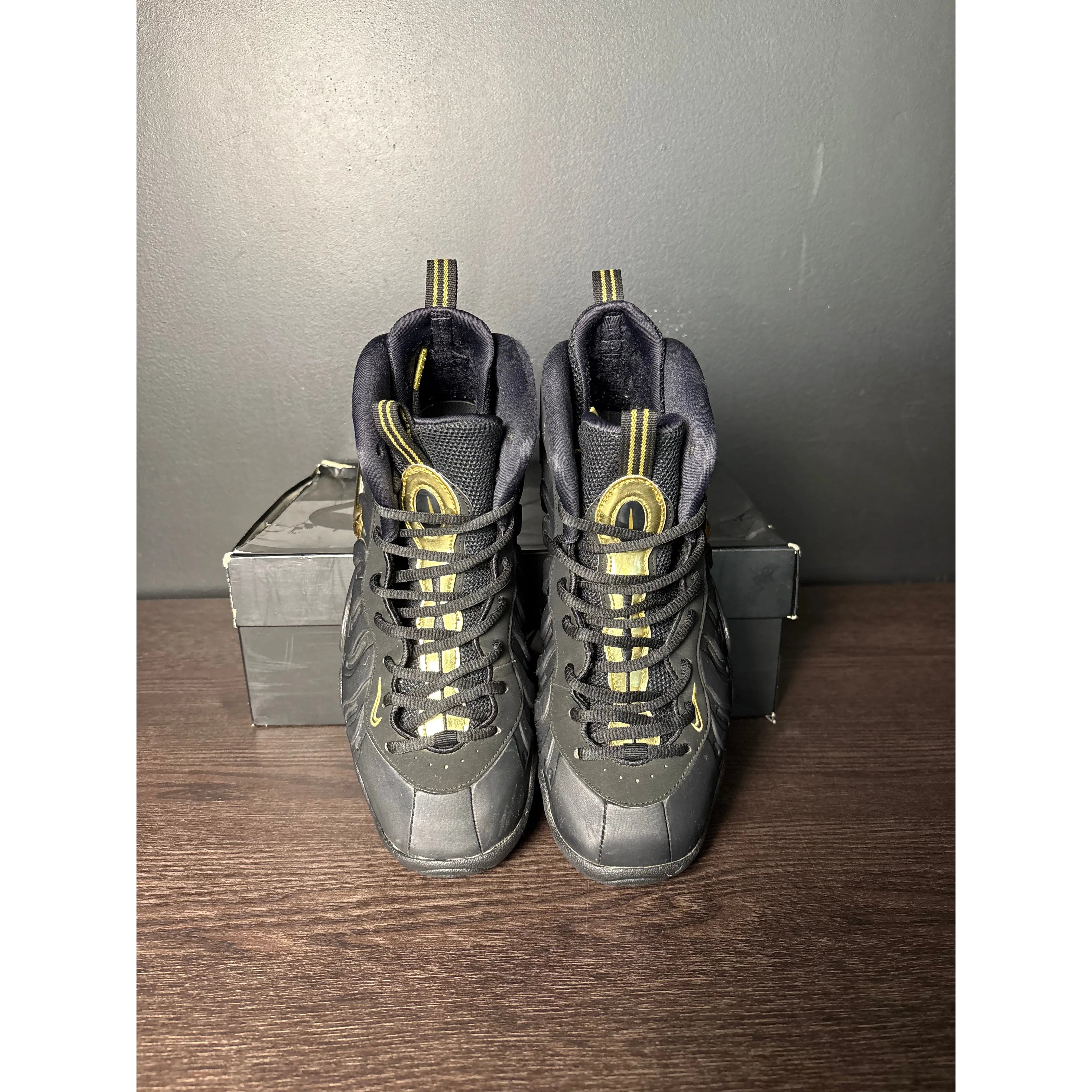 Nike Air Foamposite Pro "Black Metallic Gold" (GS) **PRE-OWNED** NO BOX