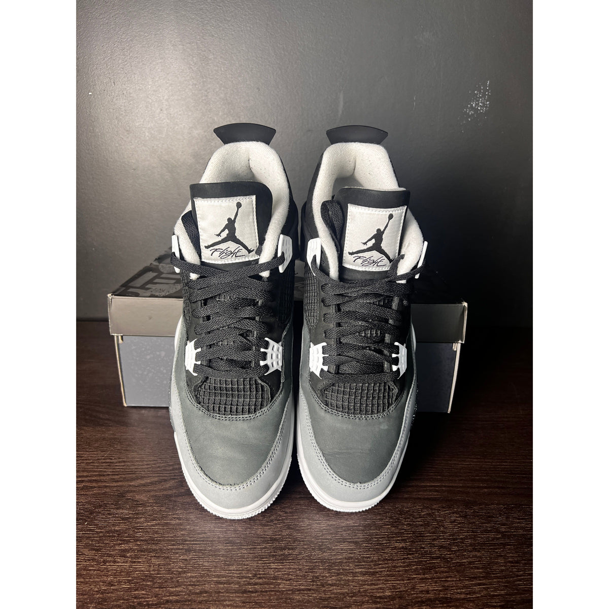 Air Jordan 4 Retro "Fear" (2024) **PRE-OWNED**