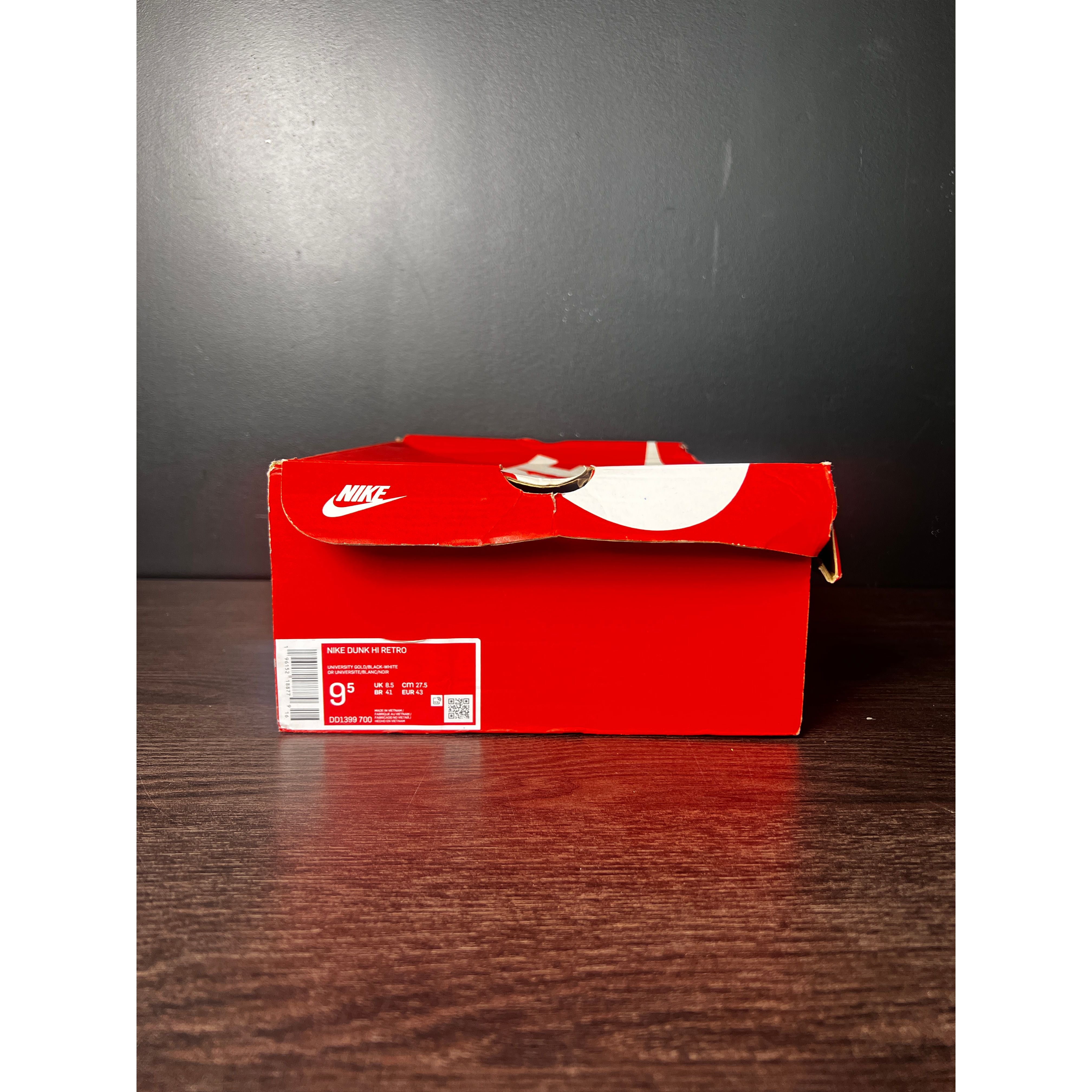 Nike Dunk High Retro "Reverse Goldenrod" **PRE-OWNED**