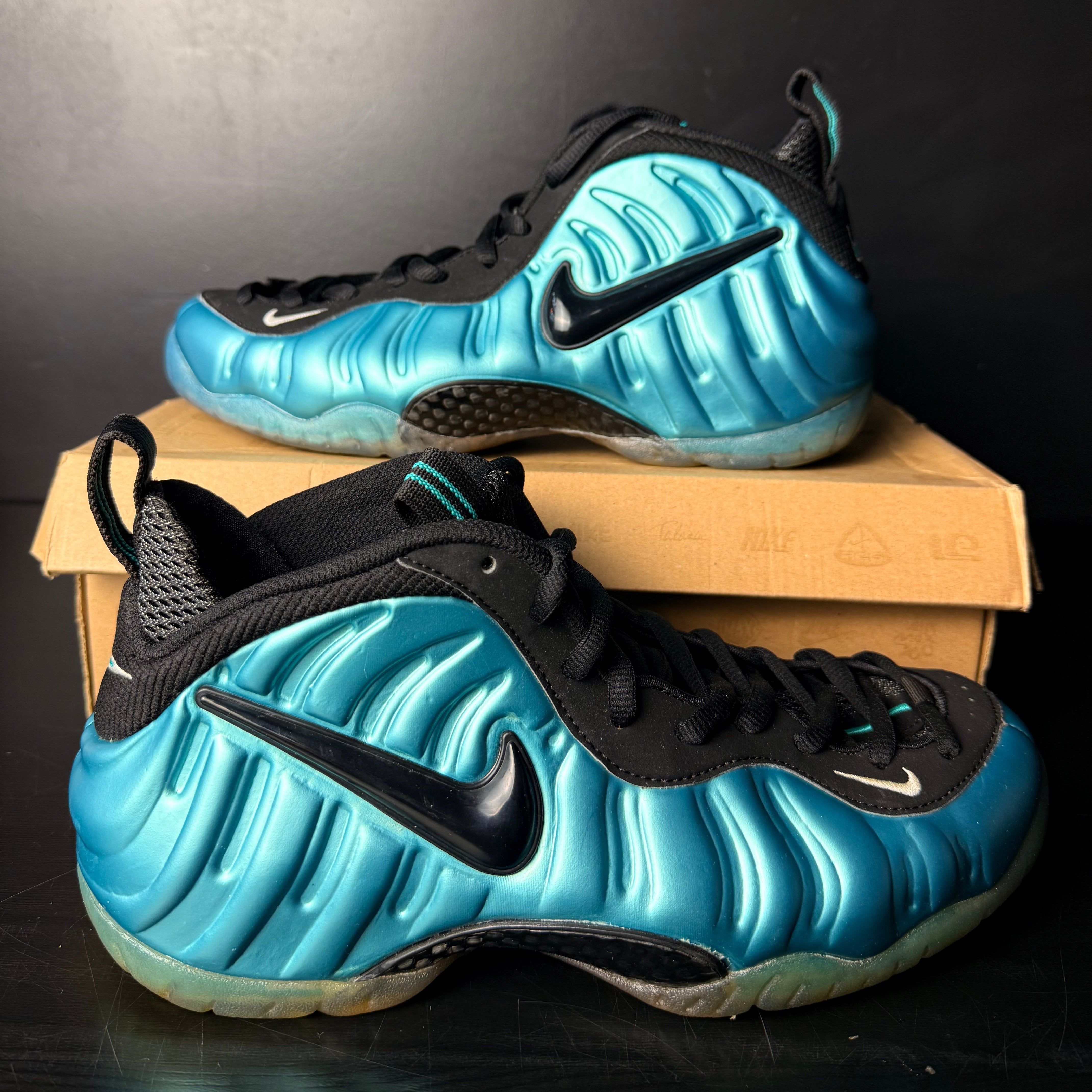Nike Air Foamposite Pro "Electric Blue" **PRE-OWNED** REP. BOX