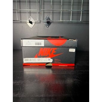 Air Jordan 1 Retro "High Royal Toe" **PRE-OWNED**
