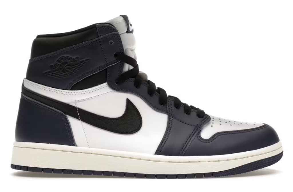 Air Jordan 1 Retro High OG "Midnight Navy" **PRE-OWNED**
