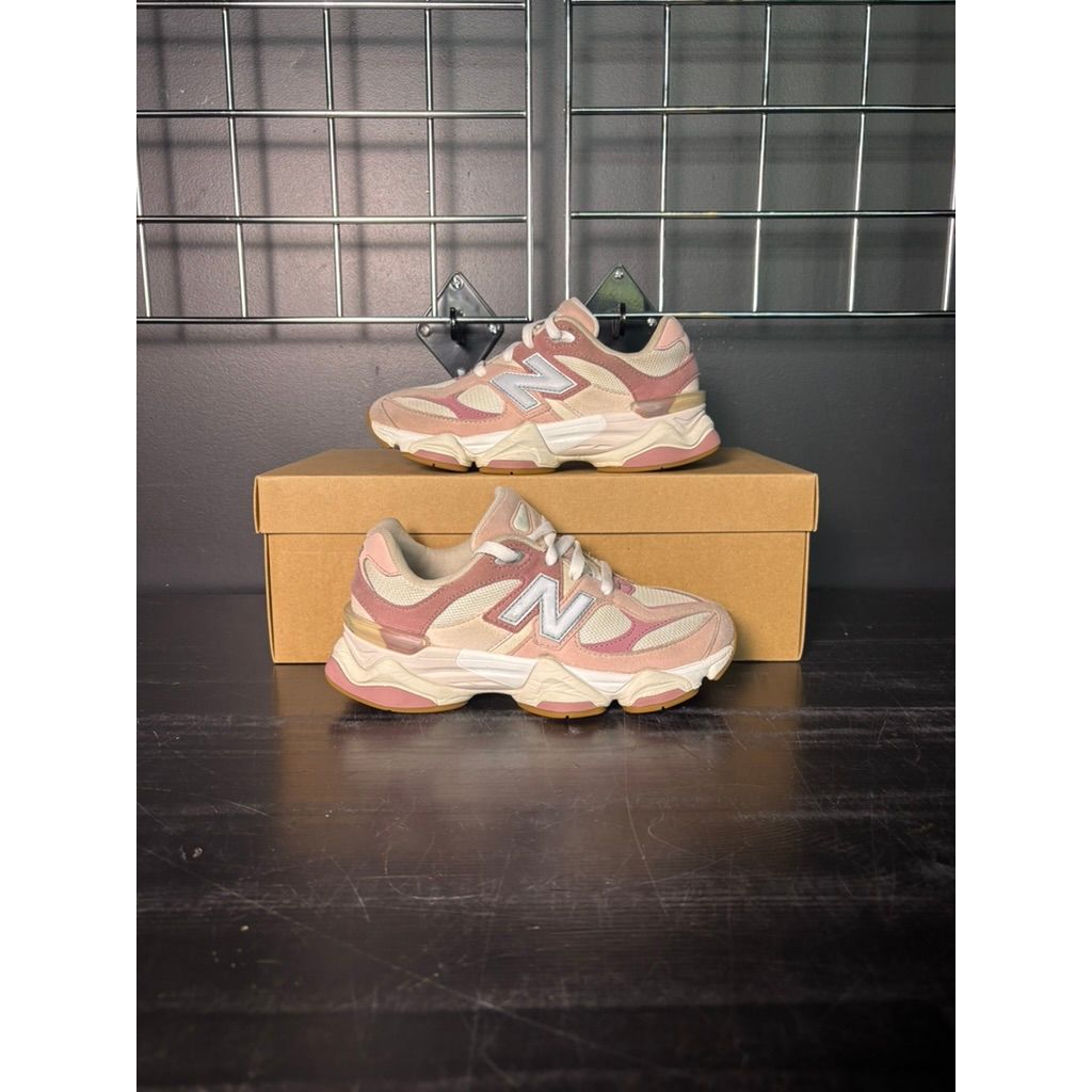 New Balance 9060 Sparrow Flat Taupe (PS) **PRE-OWNED** REP. BOX